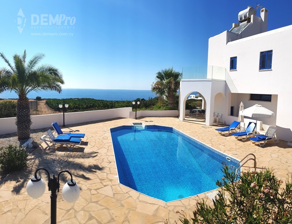 For Sale Luxury Villa in Peyia - St.George - Akamas Area