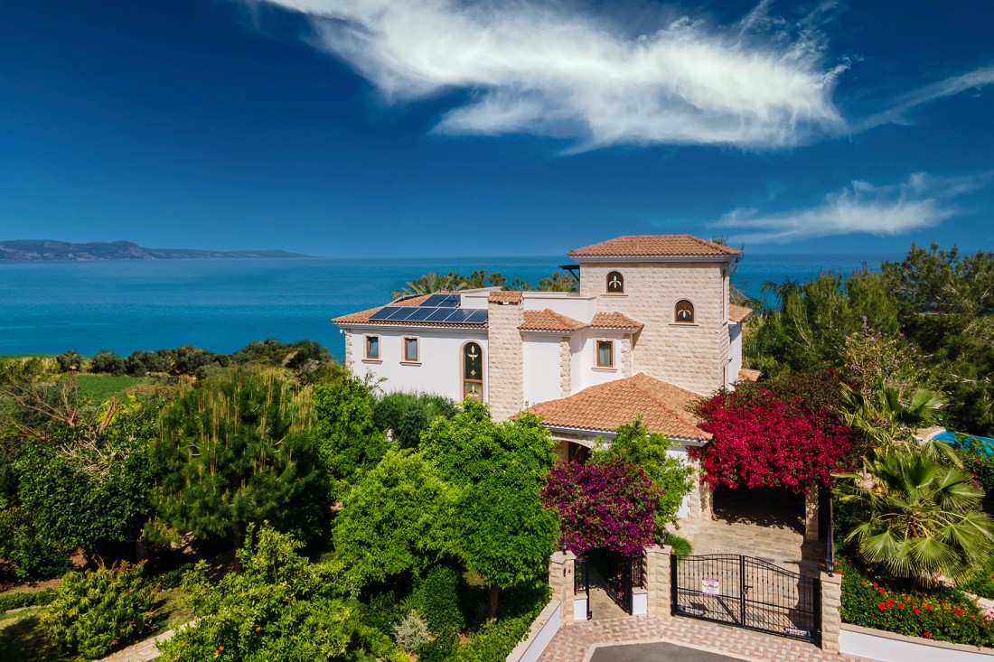 For Sale Villa in Argaka - Paphos 
