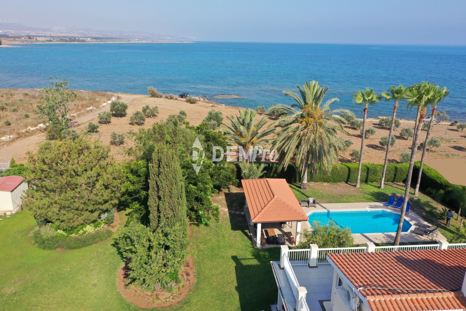 For Sale 5 Bedroom Beachfront Villa in Timi - Paphos 