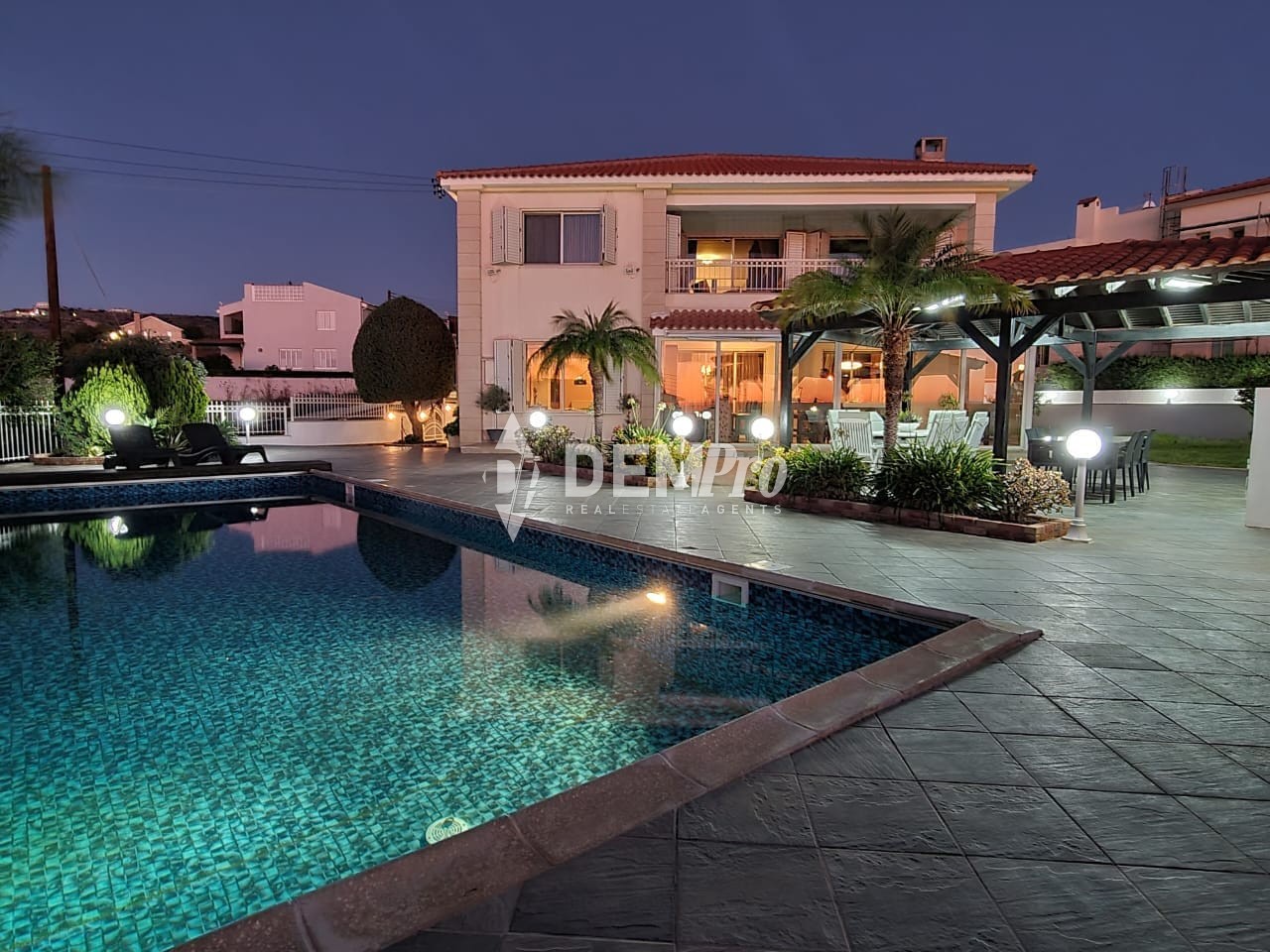 For Sale 6 Bedroom Luxury Villa in Konia - Pafos