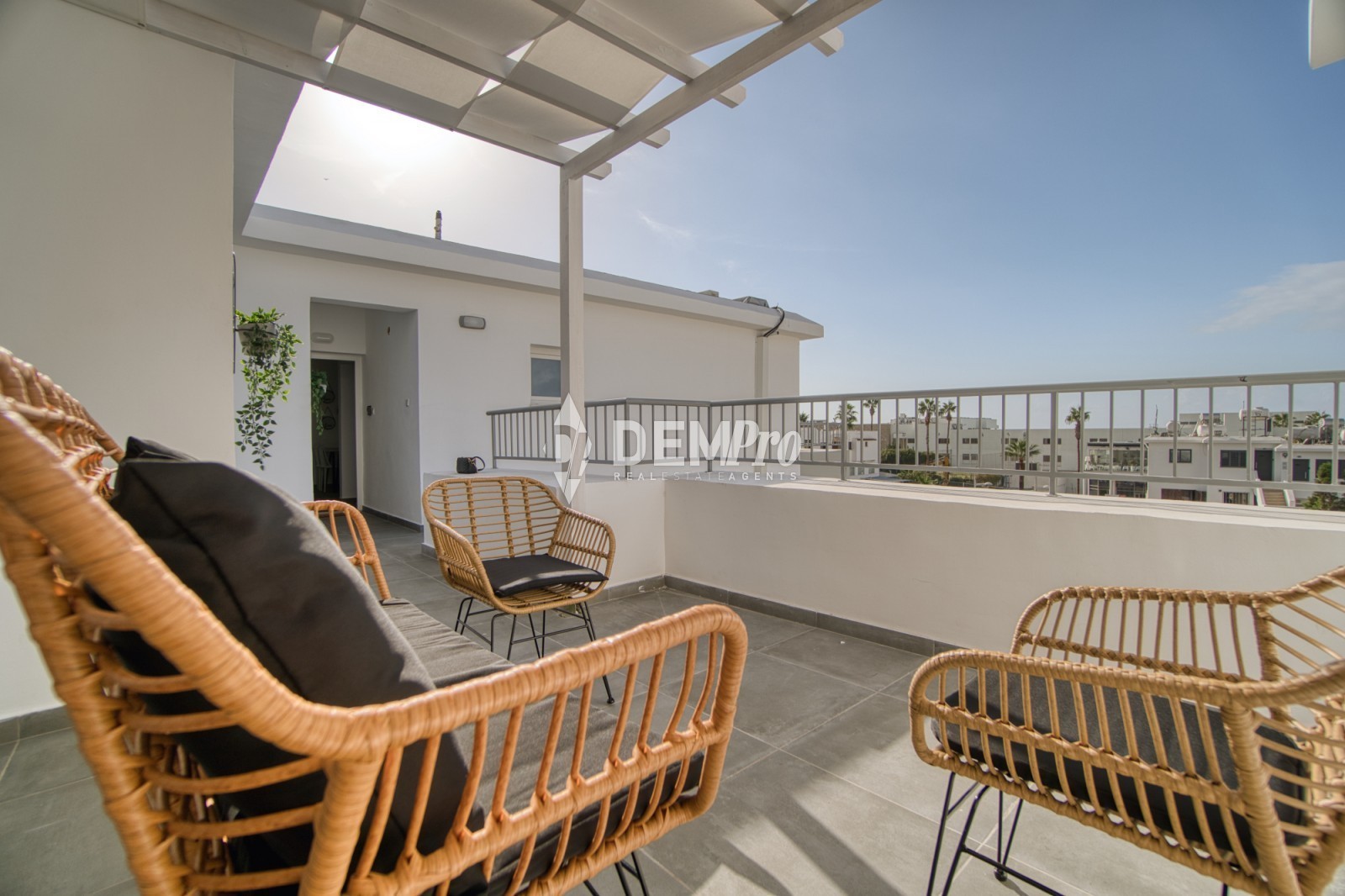2 Bedroom Apartment - Kato Paphos 