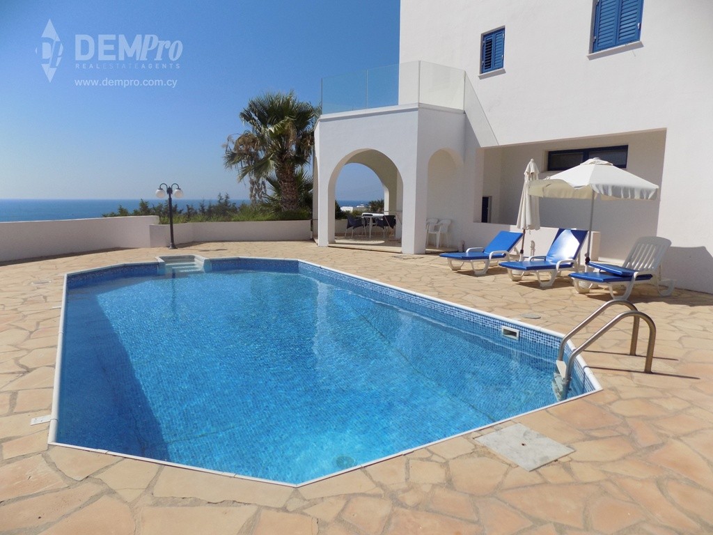 For Sale Luxury Villa in Peyia - St.George - Akamas Area