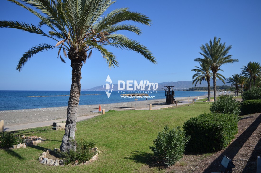 For Sale Villa in Neo Chorio - Prengos, Paphos - Cyprus