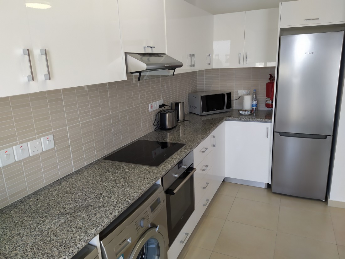 For Sale 2 Bedroom Apartment in Elyisa Park - Kato Paphos Universal 