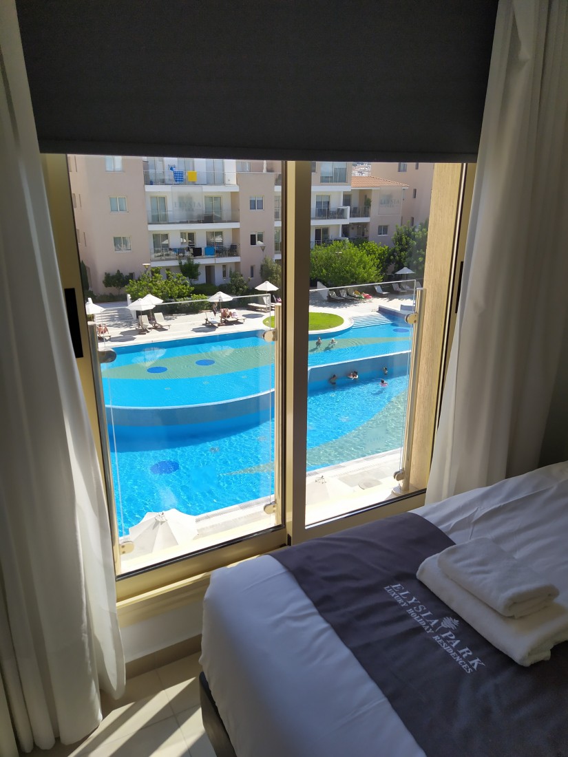 For Sale 2 Bedroom Apartment in Elyisa Park - Kato Paphos Universal 