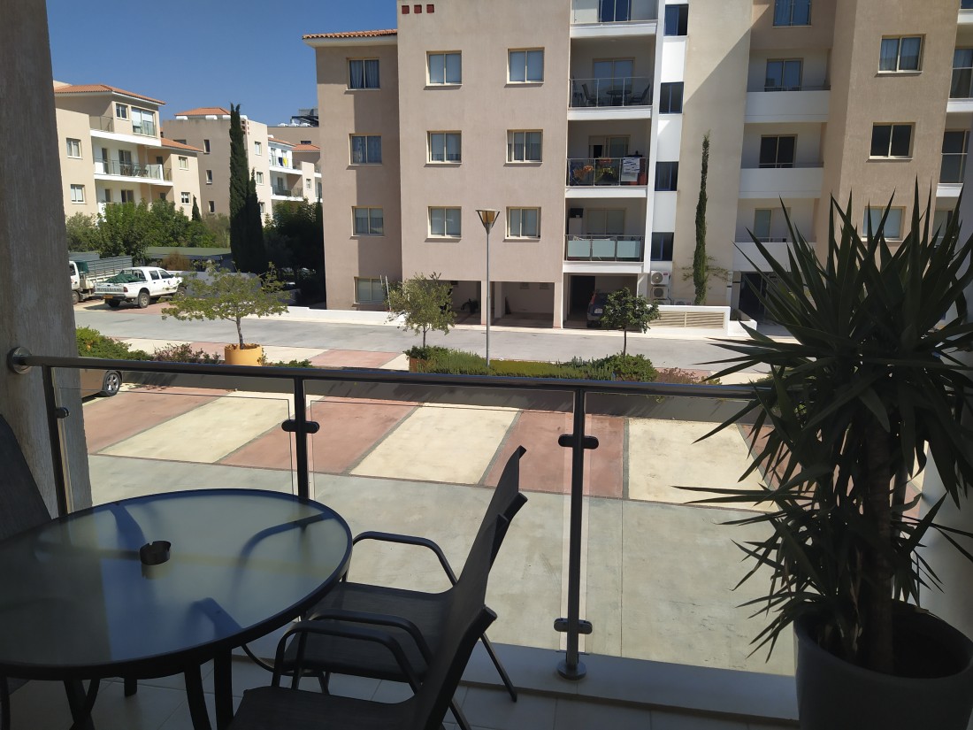 For Sale 2 Bedroom Apartment in Elyisa Park - Kato Paphos Universal 