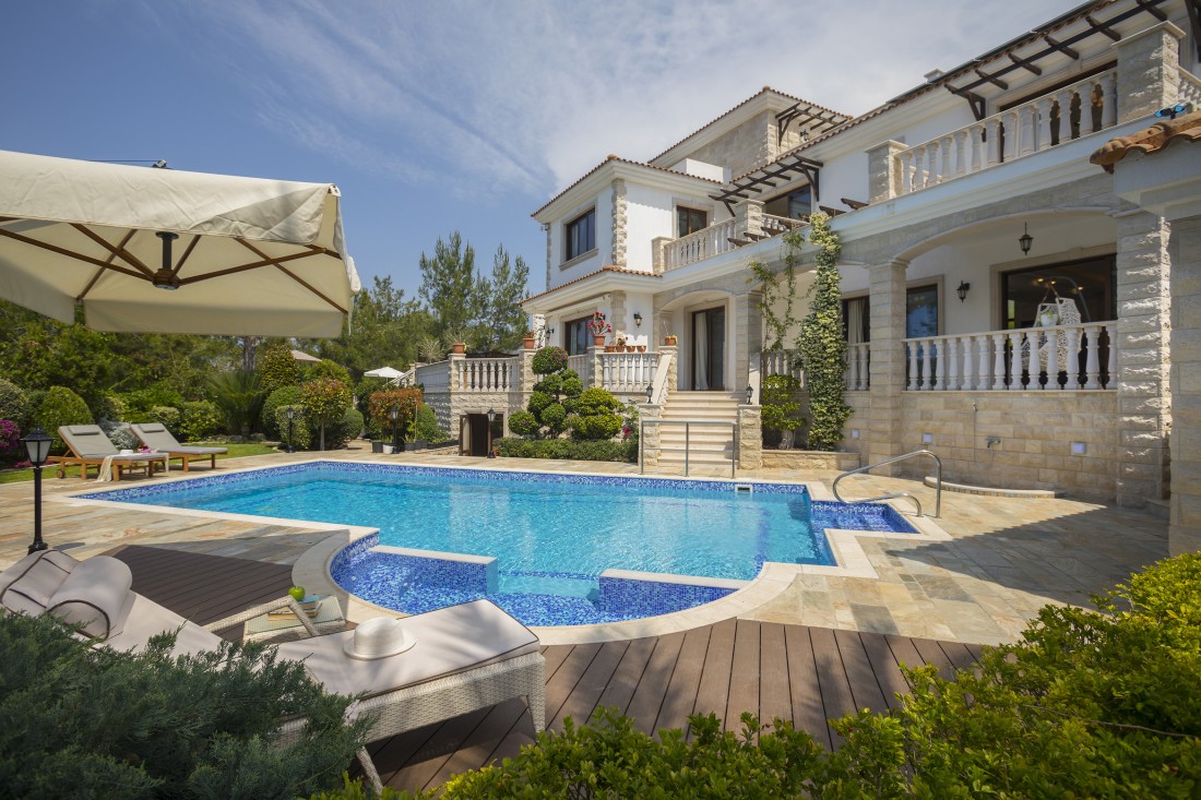 For Sale Villa in Argaka - Paphos 
