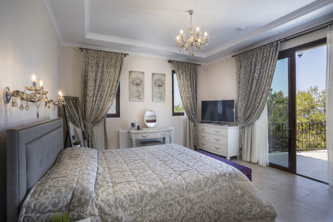 Villa For Sale in Argaka - Paphos, Cyprus 