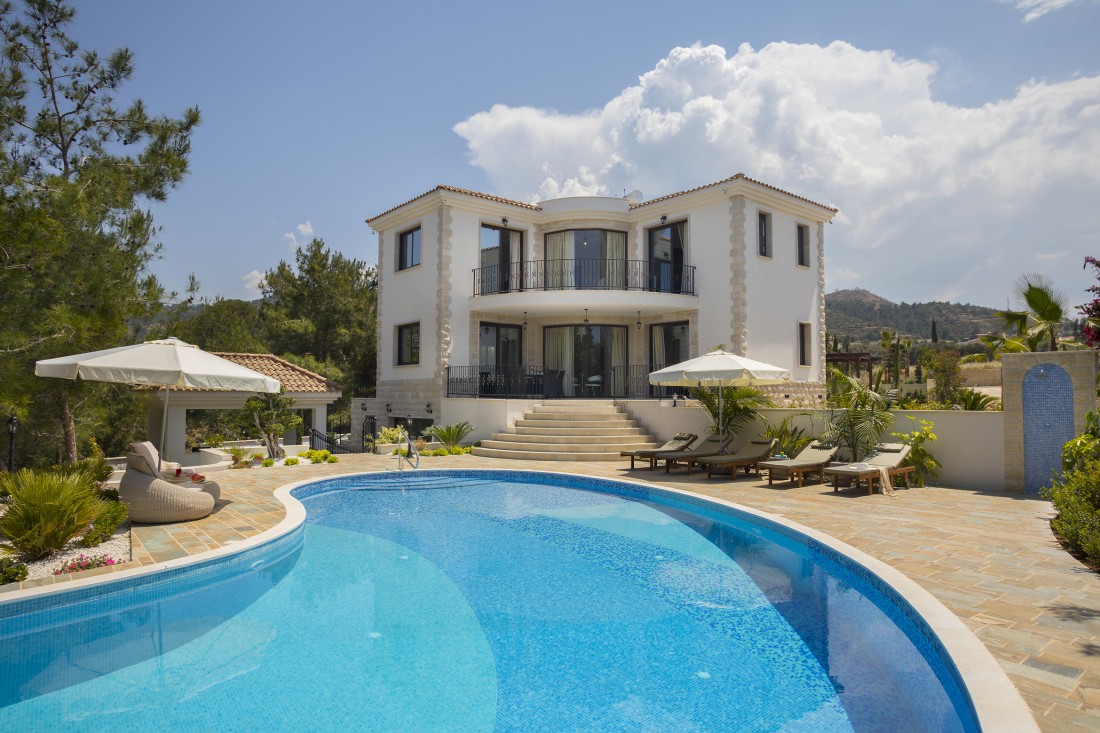 Villa For Sale in Argaka - Paphos, Cyprus 