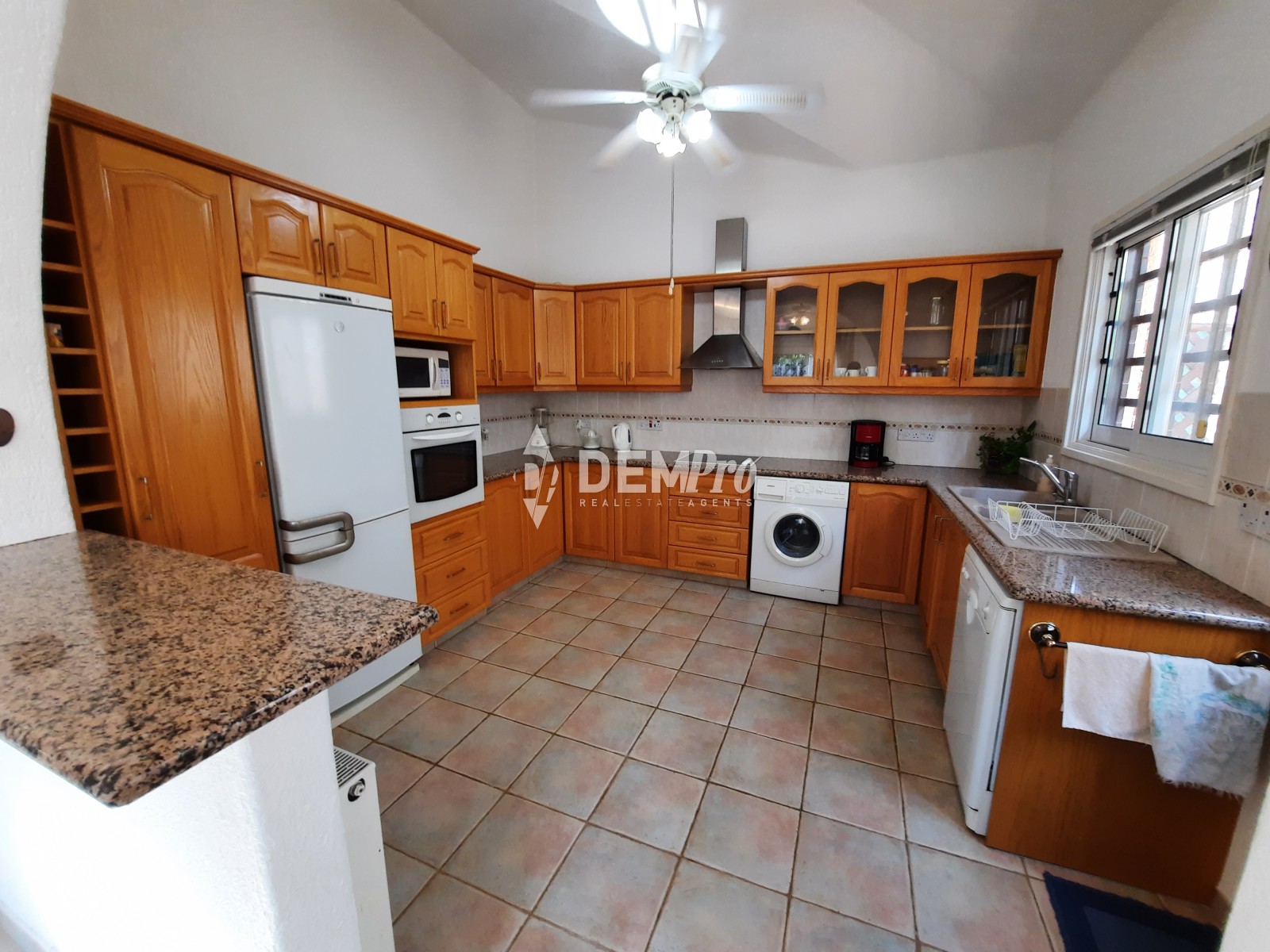 For Sale 3 Bedroom Villa in Kamares - Tala - Paphos 