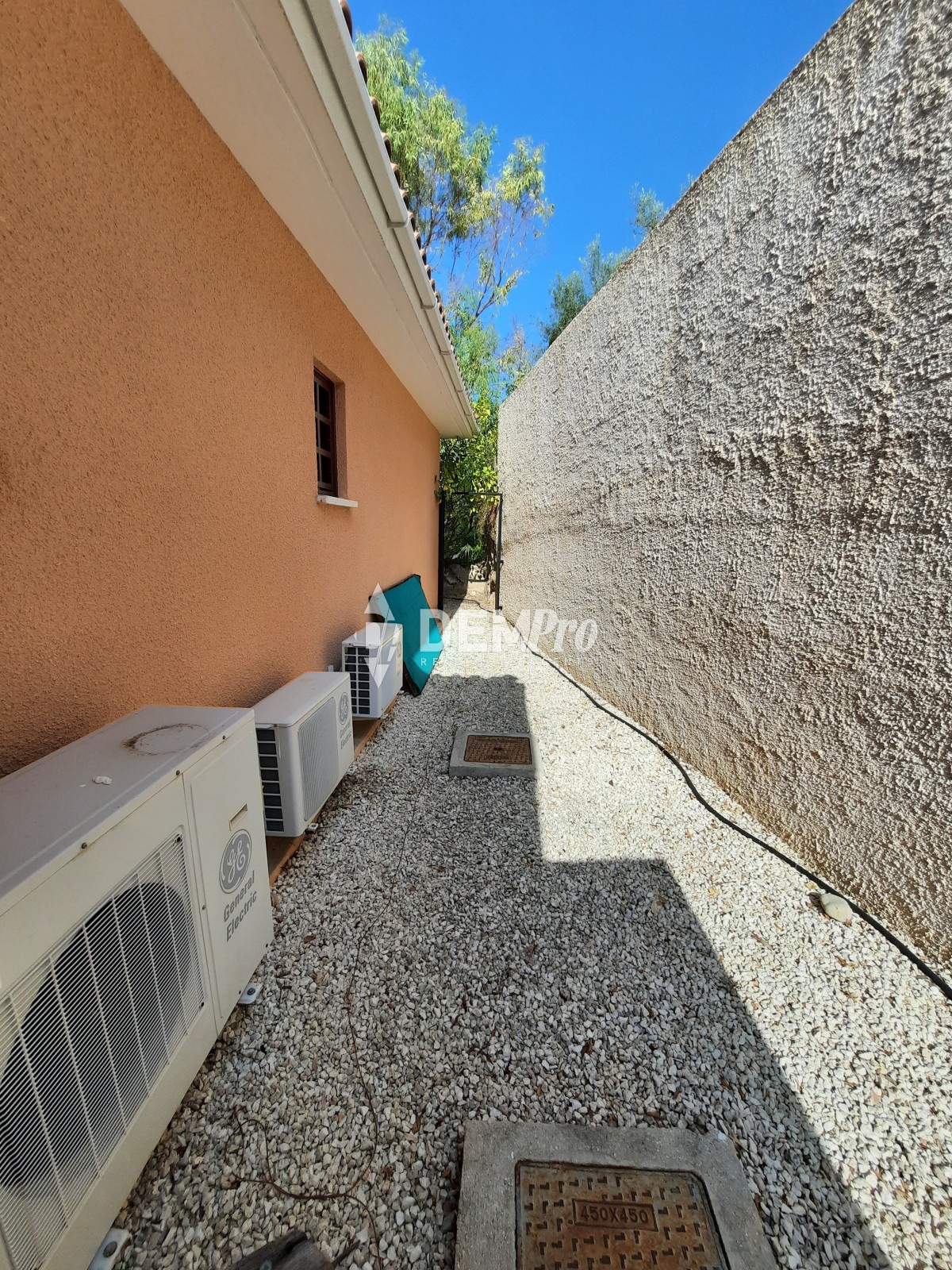 For Sale 3 Bedroom Villa in Kamares - Tala - Paphos 