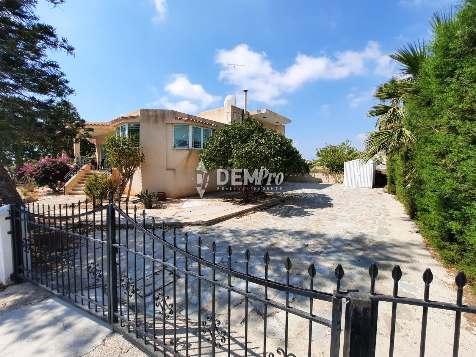 For Sale 4 Bedroom Detached House in Geroskipou - Paphos 