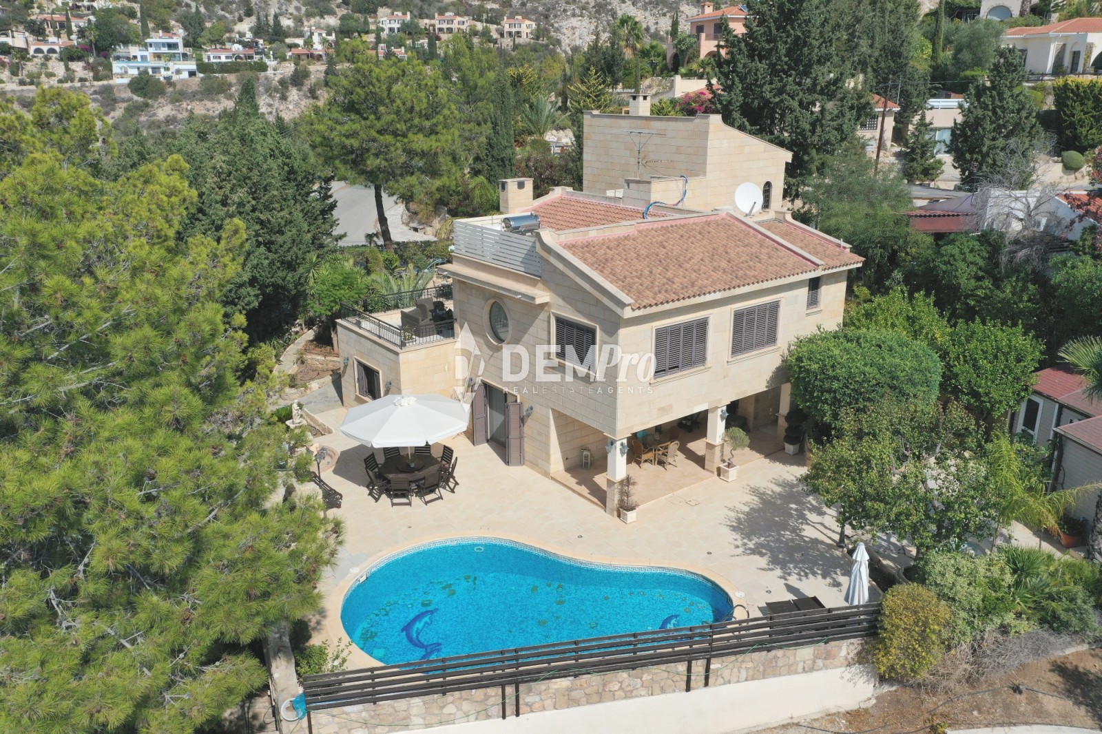 For Sale 4 Bedroom Luxury Villa in Kamares - Tala Village - Paphos 