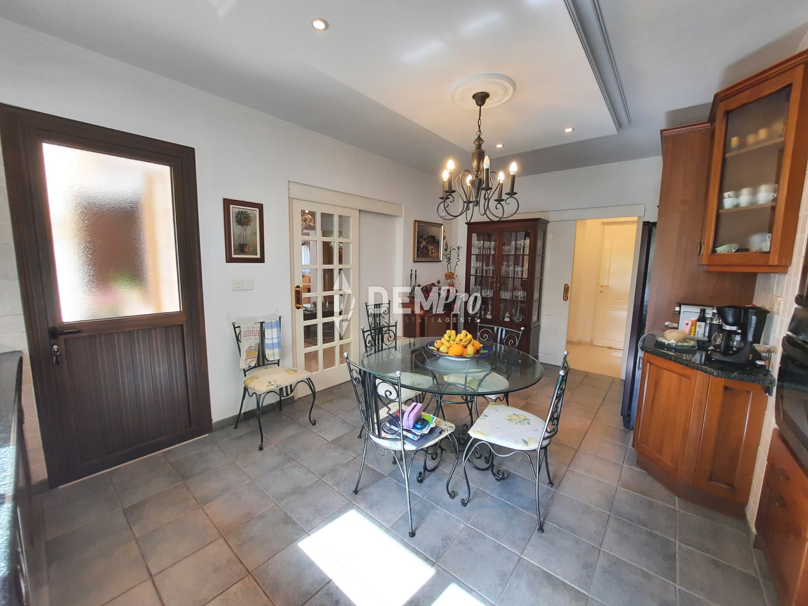 For Sale 4 Bedroom Luxury Villa in Kamares - Tala Village - Paphos 