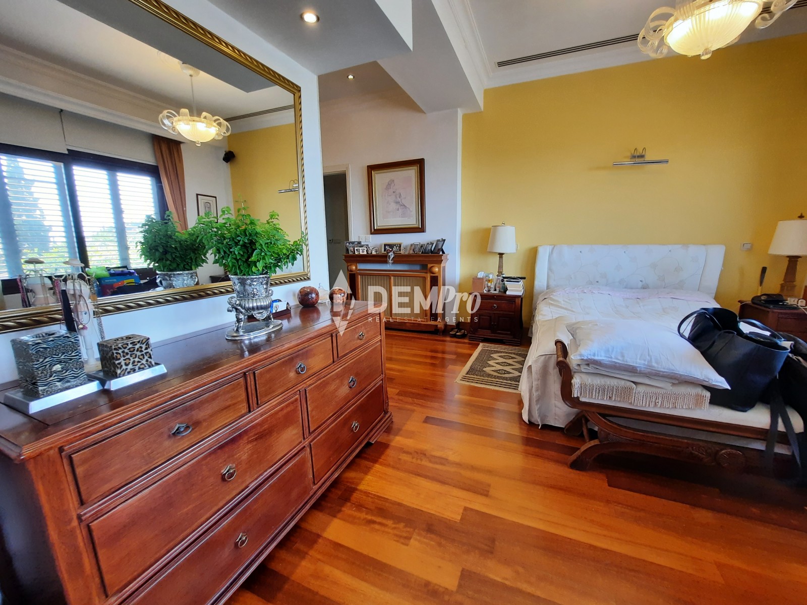 For Sale 4 Bedroom Luxury Villa in Kamares - Tala Village - Paphos 