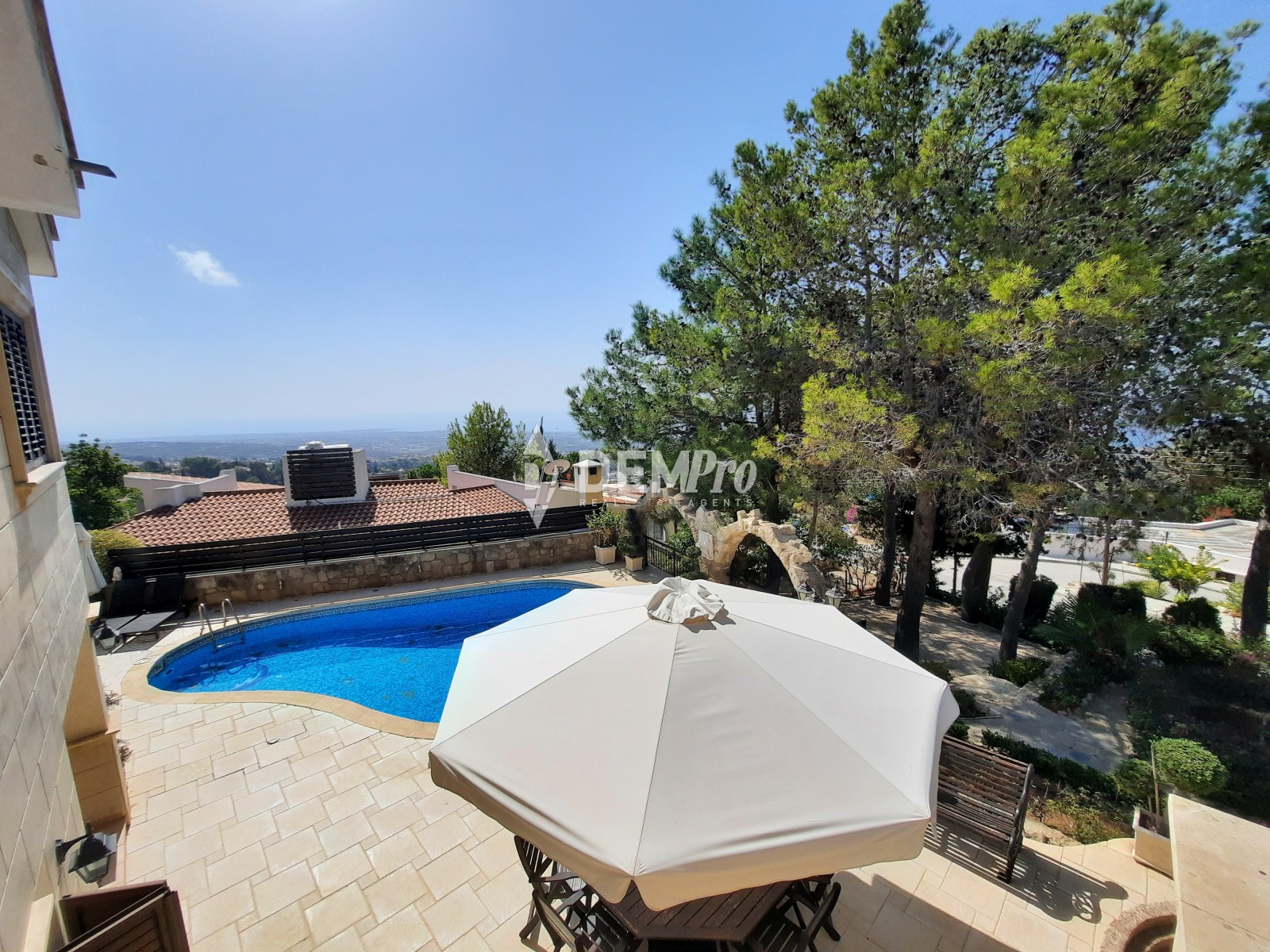 For Sale 4 Bedroom Luxury Villa in Kamares - Tala Village - Paphos 