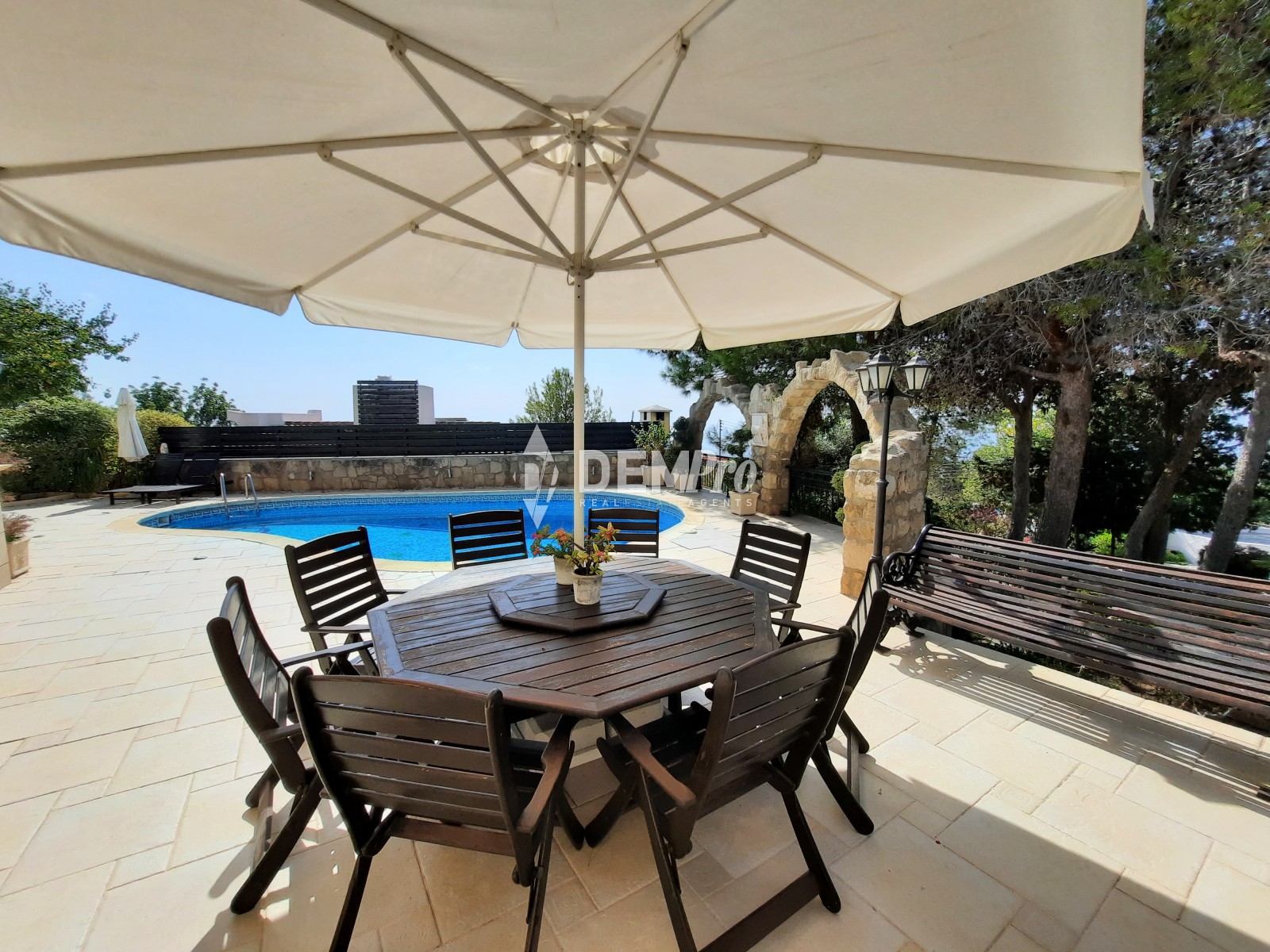 For Sale 4 Bedroom Luxury Villa in Kamares - Tala Village - Paphos 