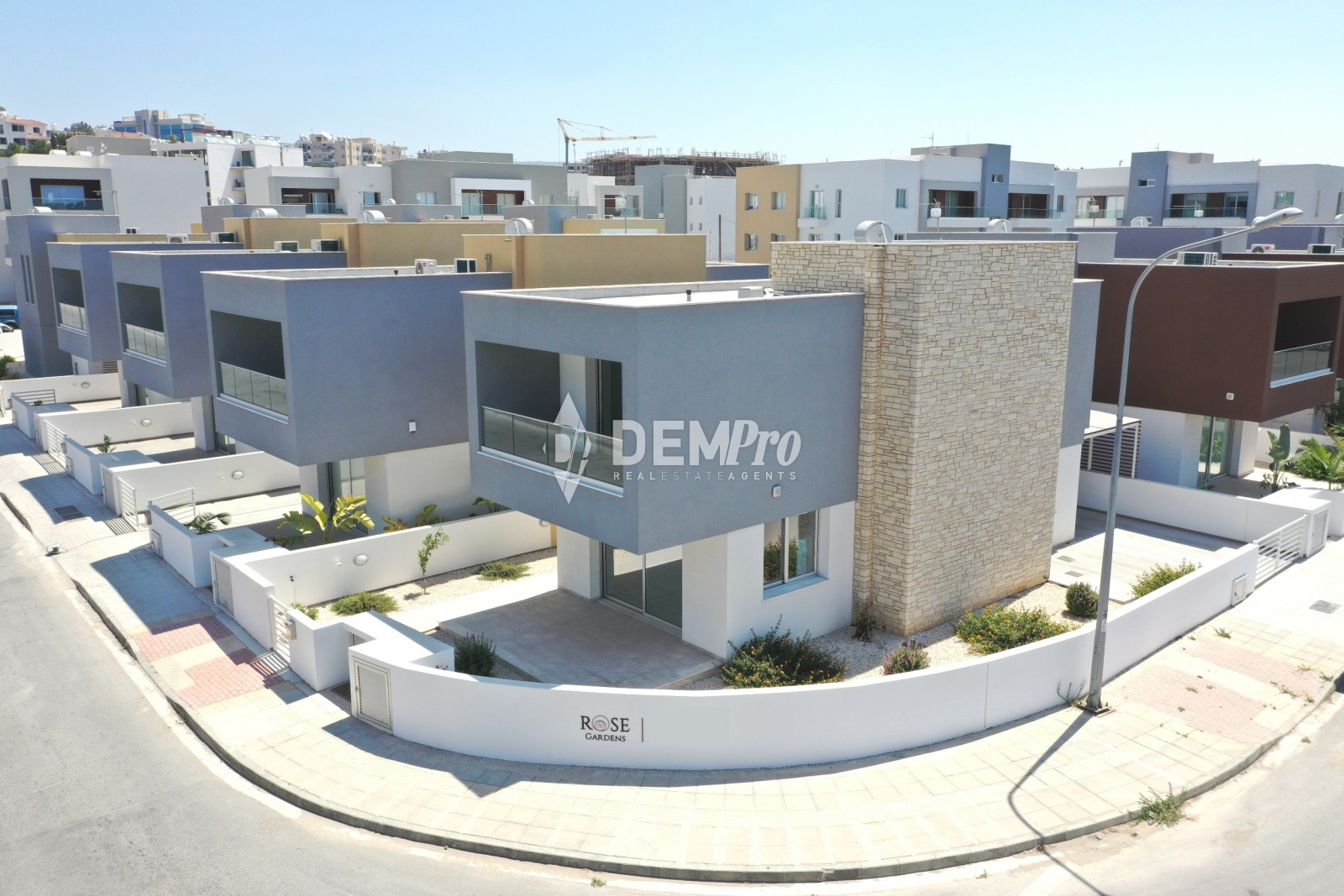 For Sale 3 Bedroom Villa in Paphos - Universal 