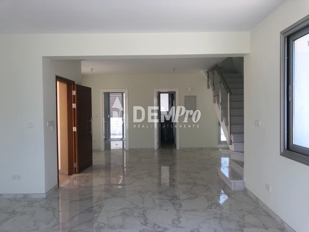 For Sale 3 Bedroom Villa in Paphos - Universal 