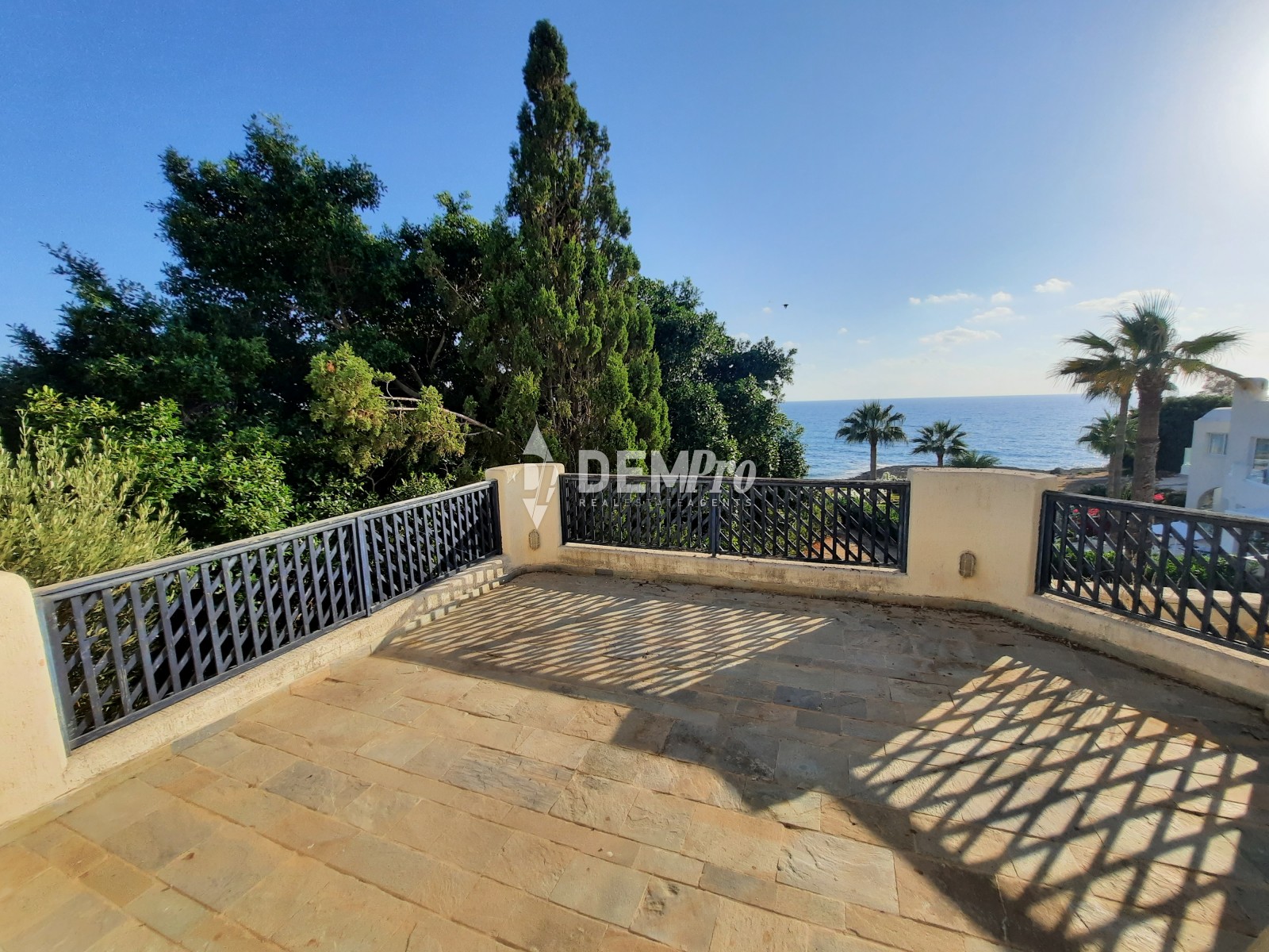 For Sale Seafront Villa in Paphos - Kissonerga 