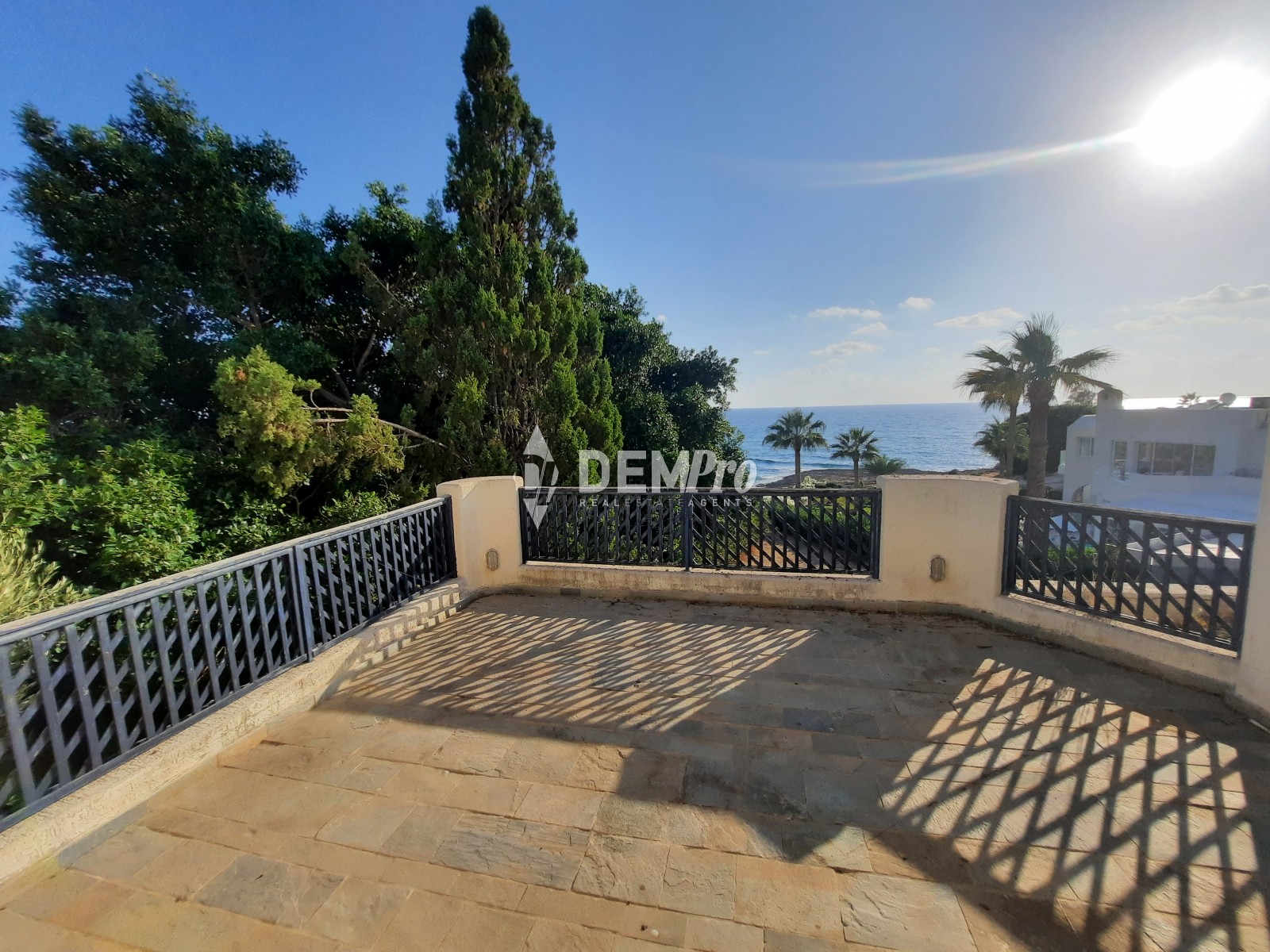 For Sale Seafront Villa in Paphos - Kissonerga 