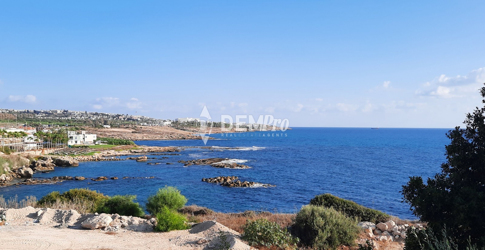 For Sale Seafront Villa in Paphos - Kissonerga 