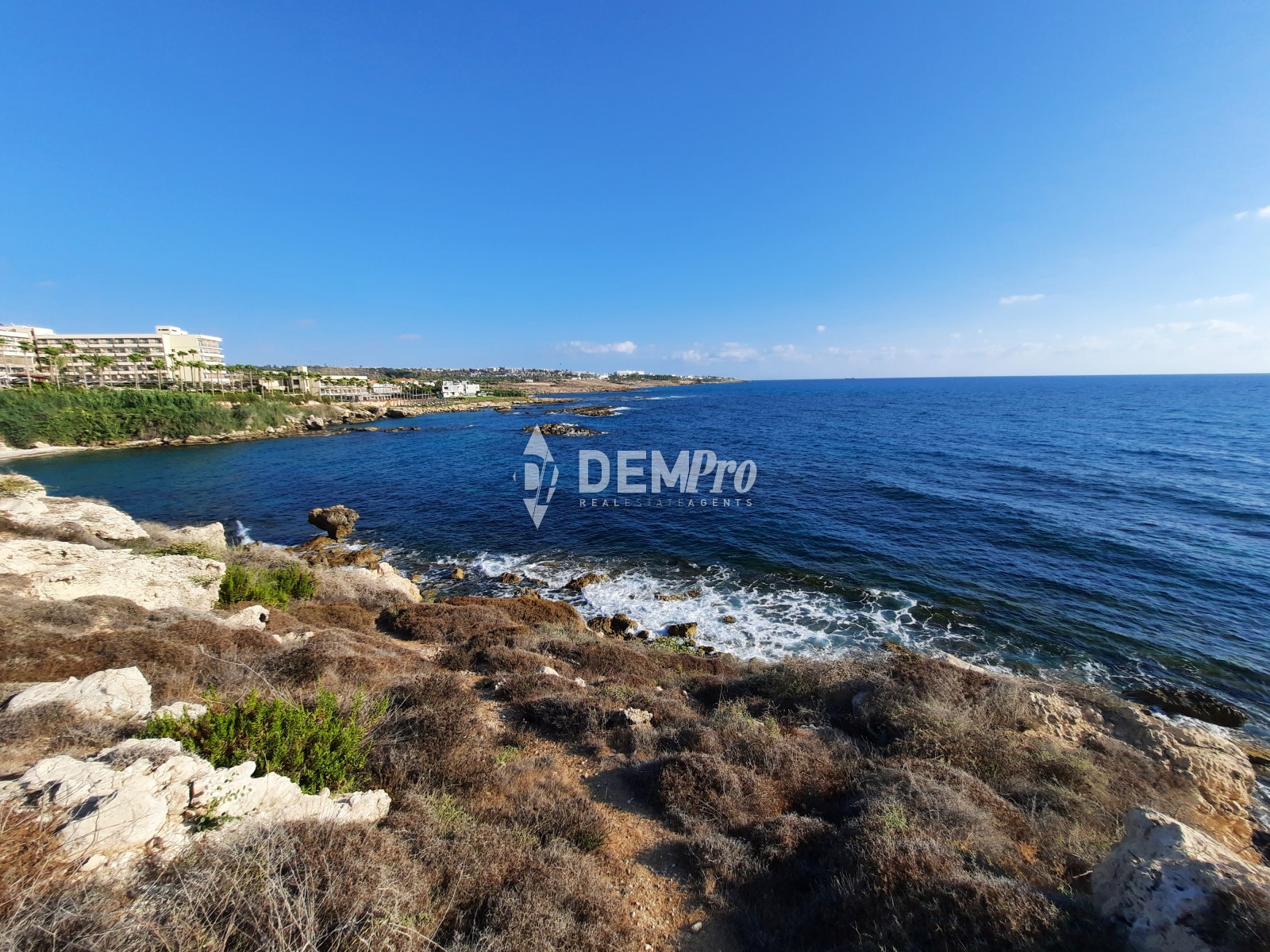 For Sale Seafront Villa in Paphos - Kissonerga 