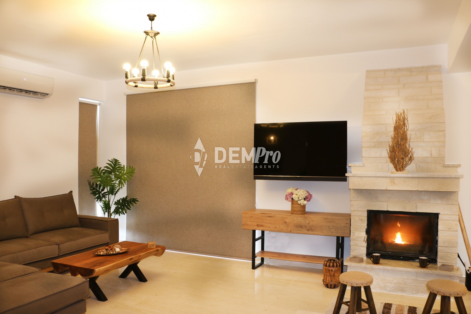 For Sale Bungalow in Paphos - Arodes 