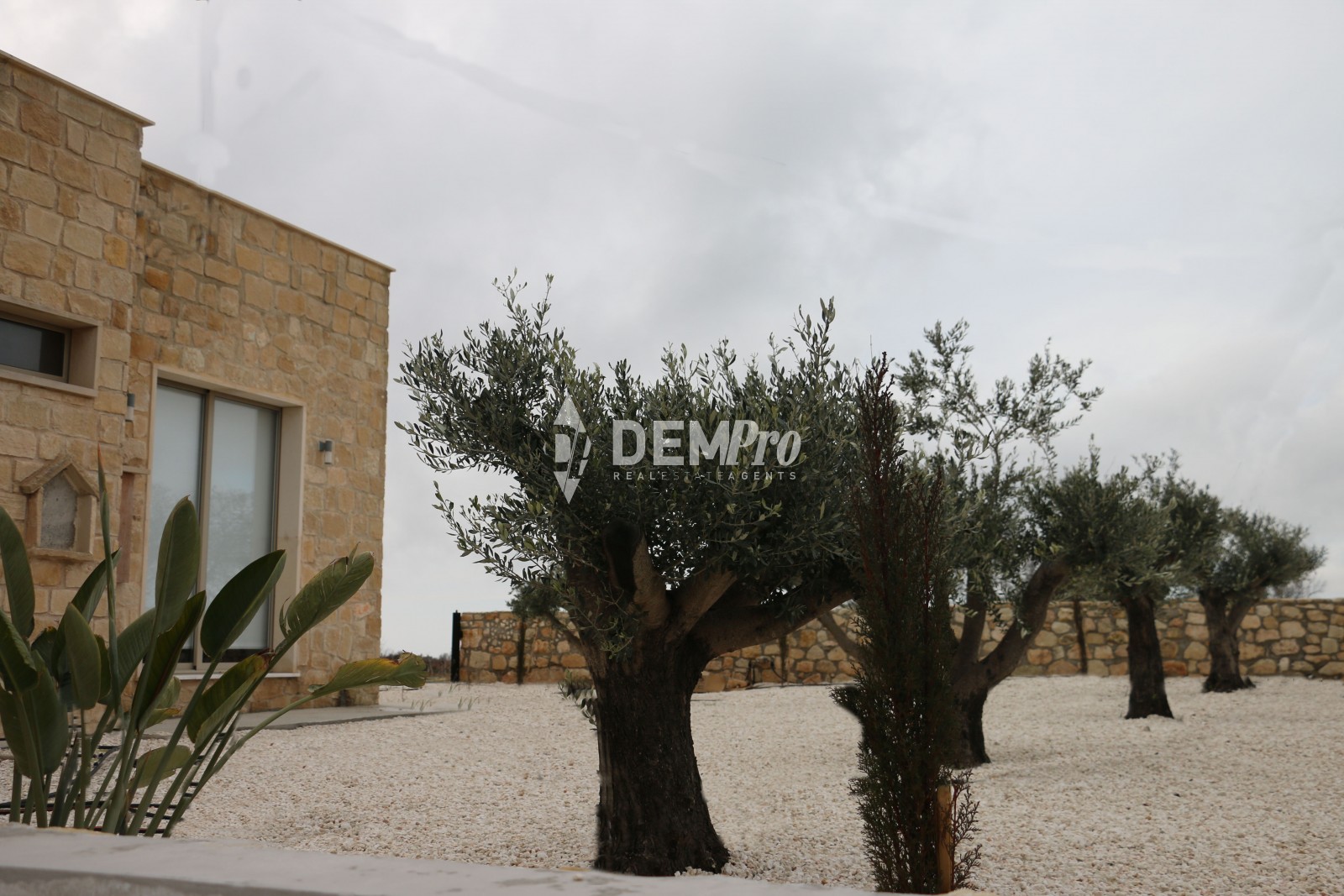 For Sale Bungalow in Paphos - Arodes 