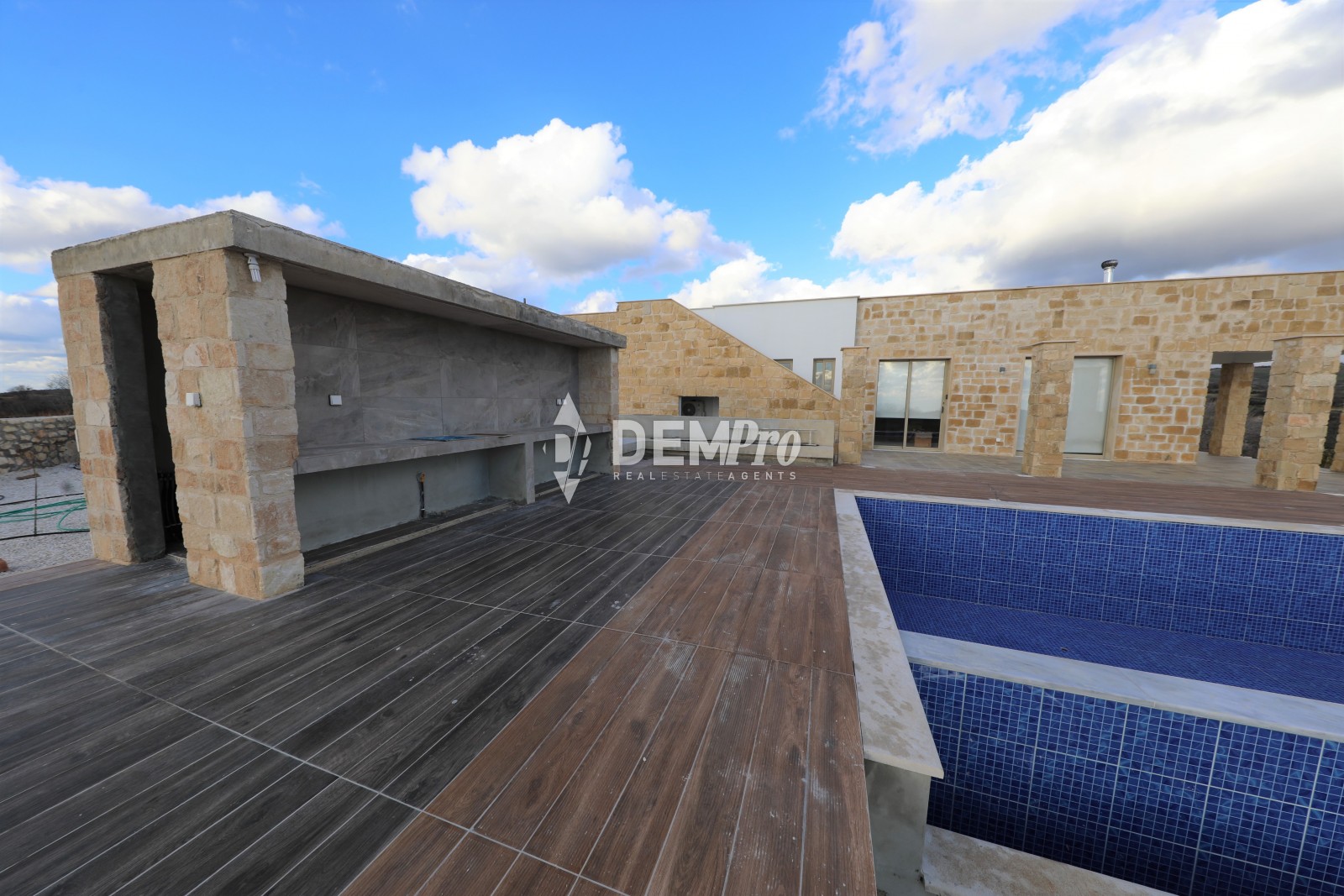 For Sale Bungalow in Paphos - Arodes 