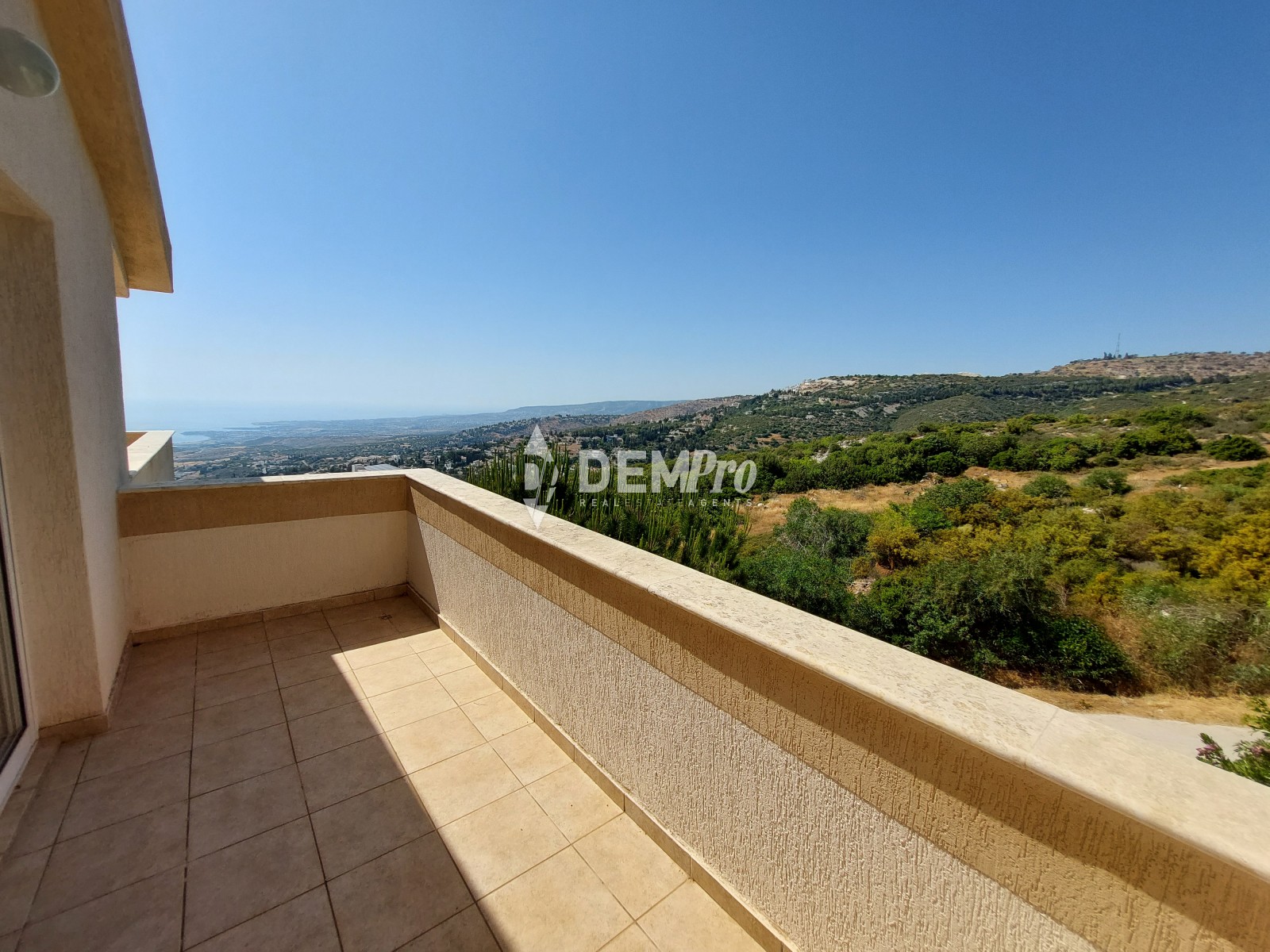 For Sale Villa in Tala - Melissovounos 