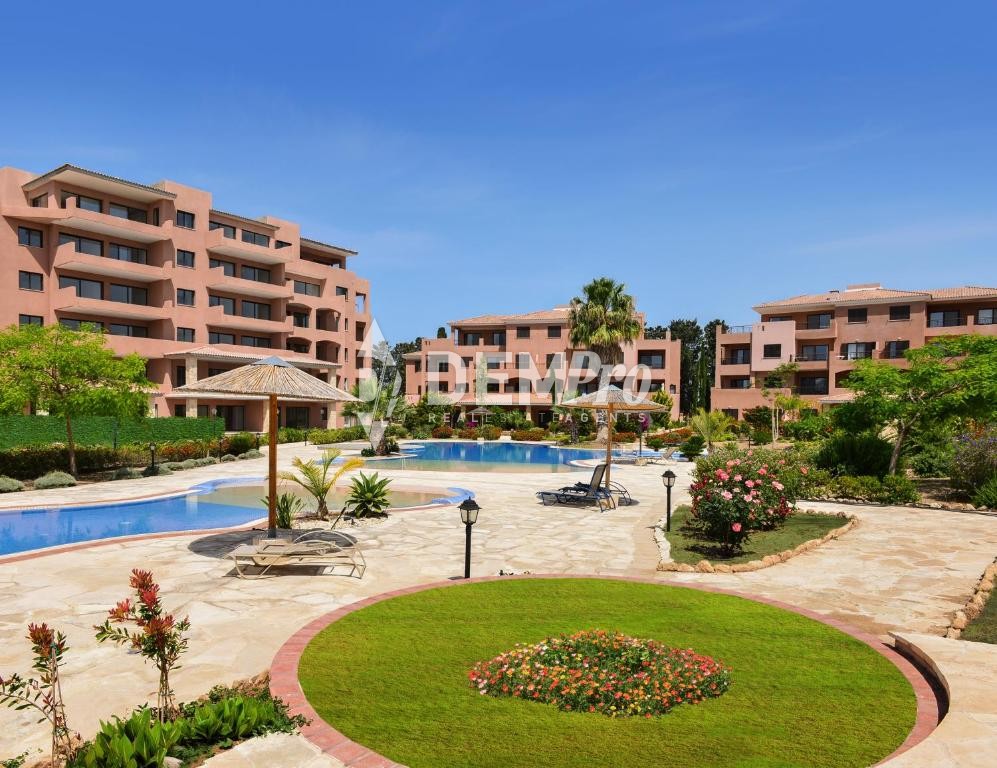For Sale 3 Bedroom Apartment in Universal area - Leptos Aphrodite Gardens 2 