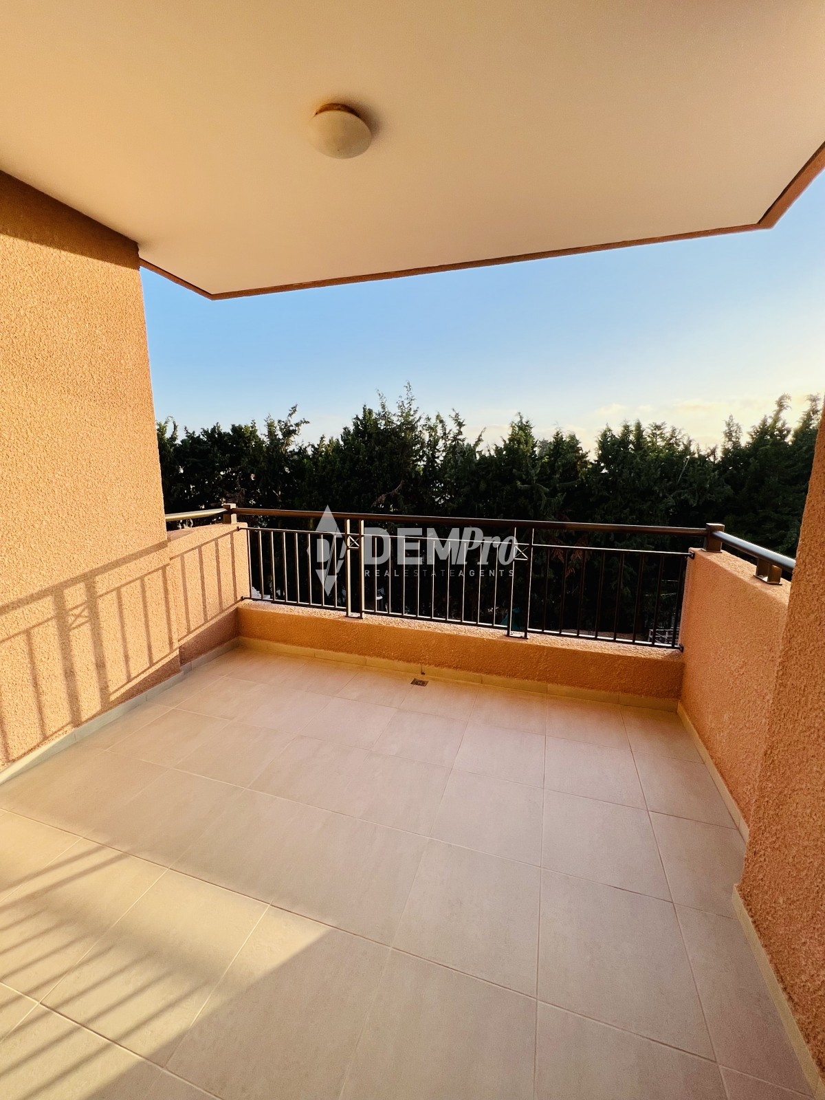 For Sale 3 Bedroom Apartment in Universal area - Leptos Aphrodite Gardens 2 