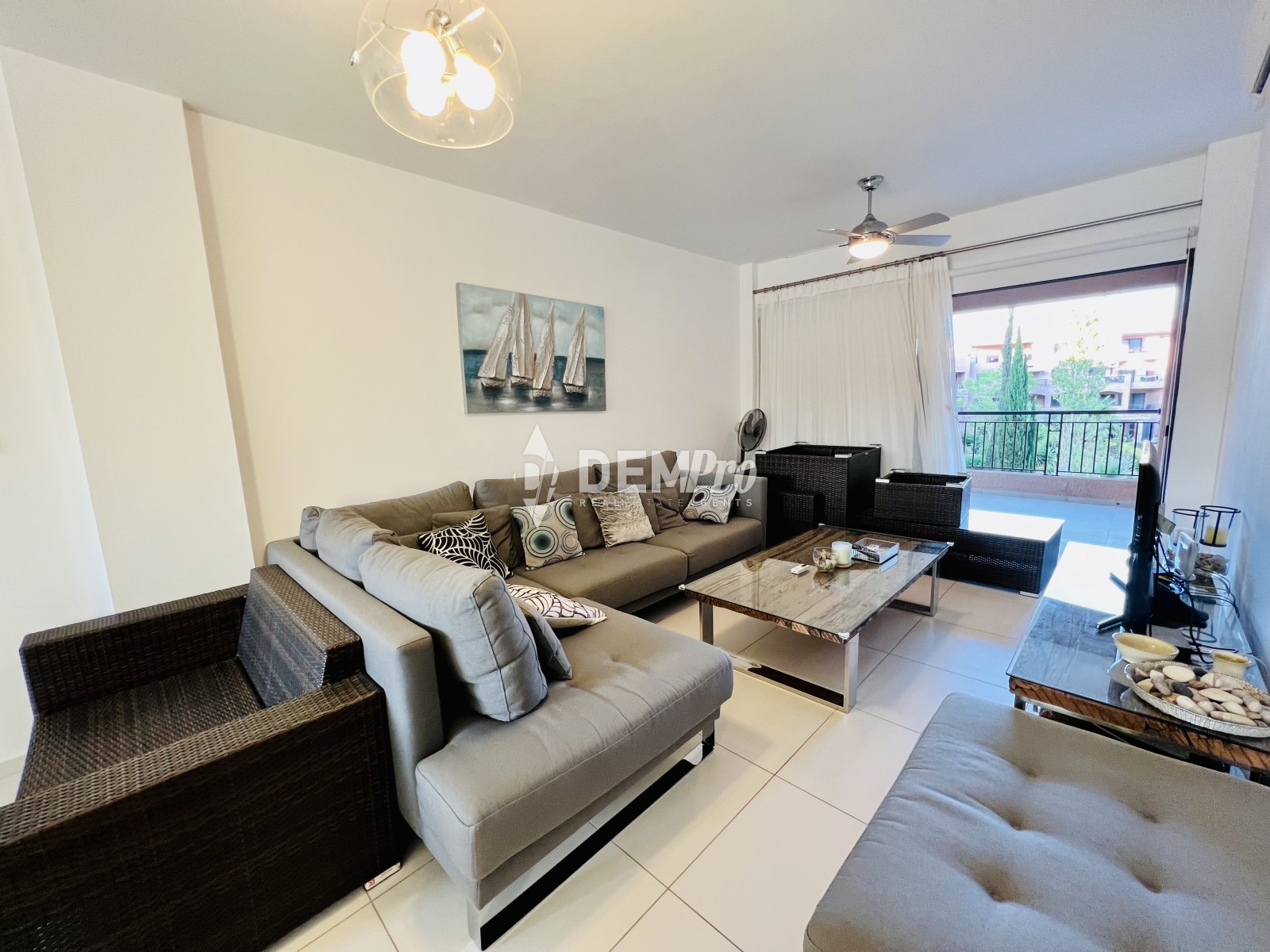 For Sale 3 Bedroom Apartment in Universal area - Leptos Aphrodite Gardens 2 