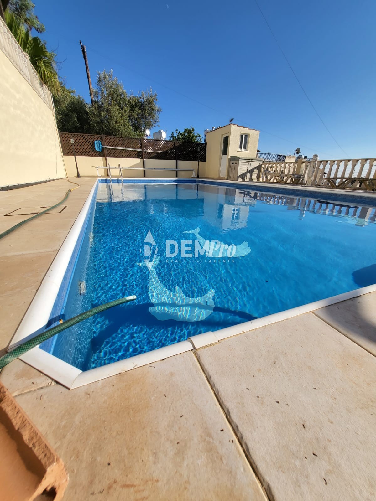For Sale 4 Bedroom Villa in Mesogi Paphos