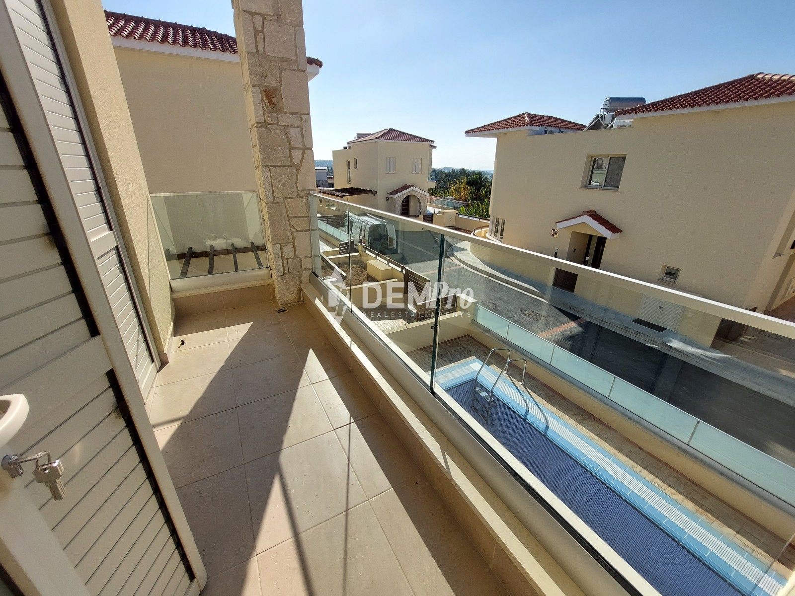 Luxury Villa 3 Bedroom For Sale in Paphos Near the Beach