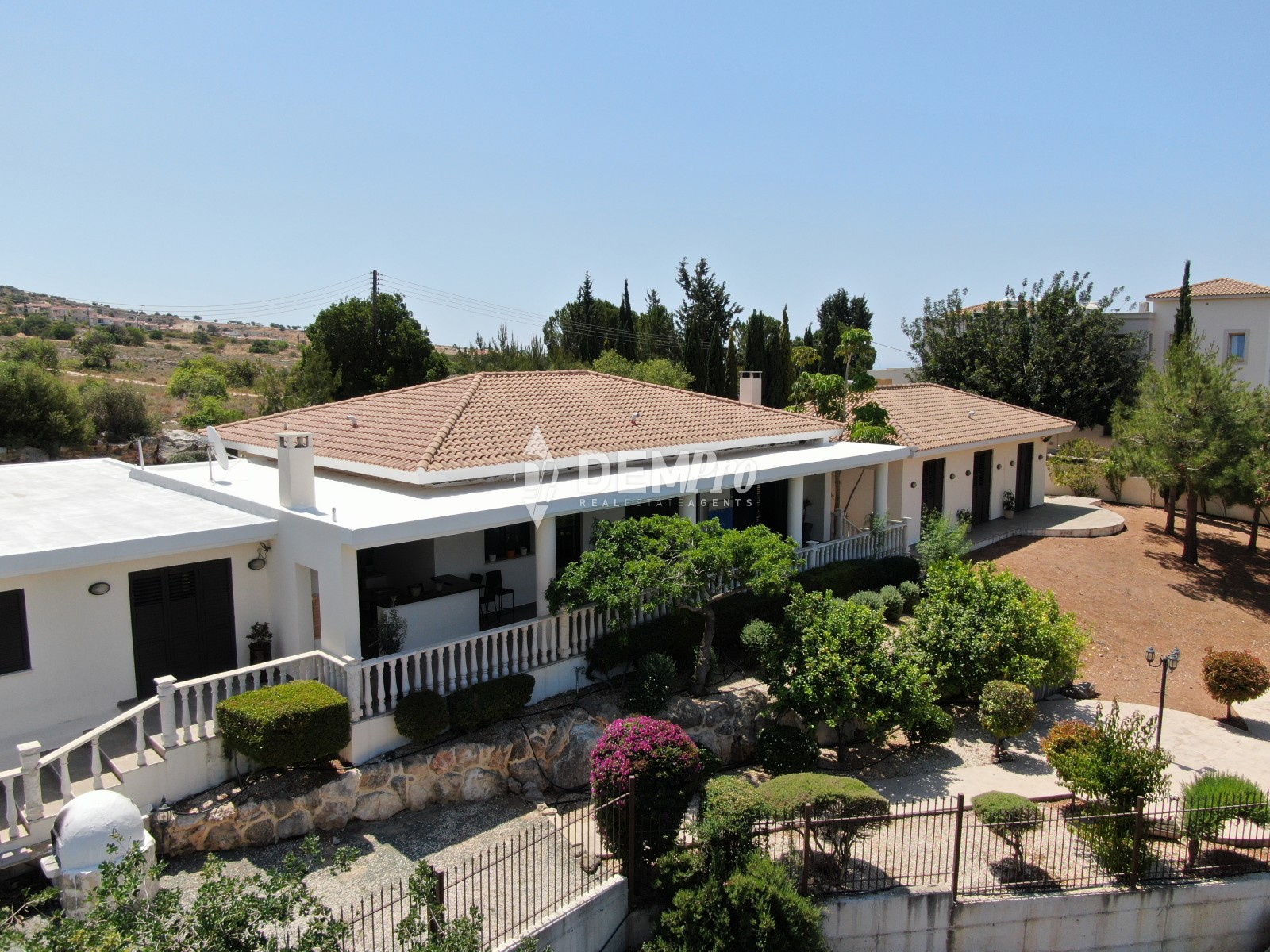 For Sale Exclusive Bungalow in Konia - Paphos 