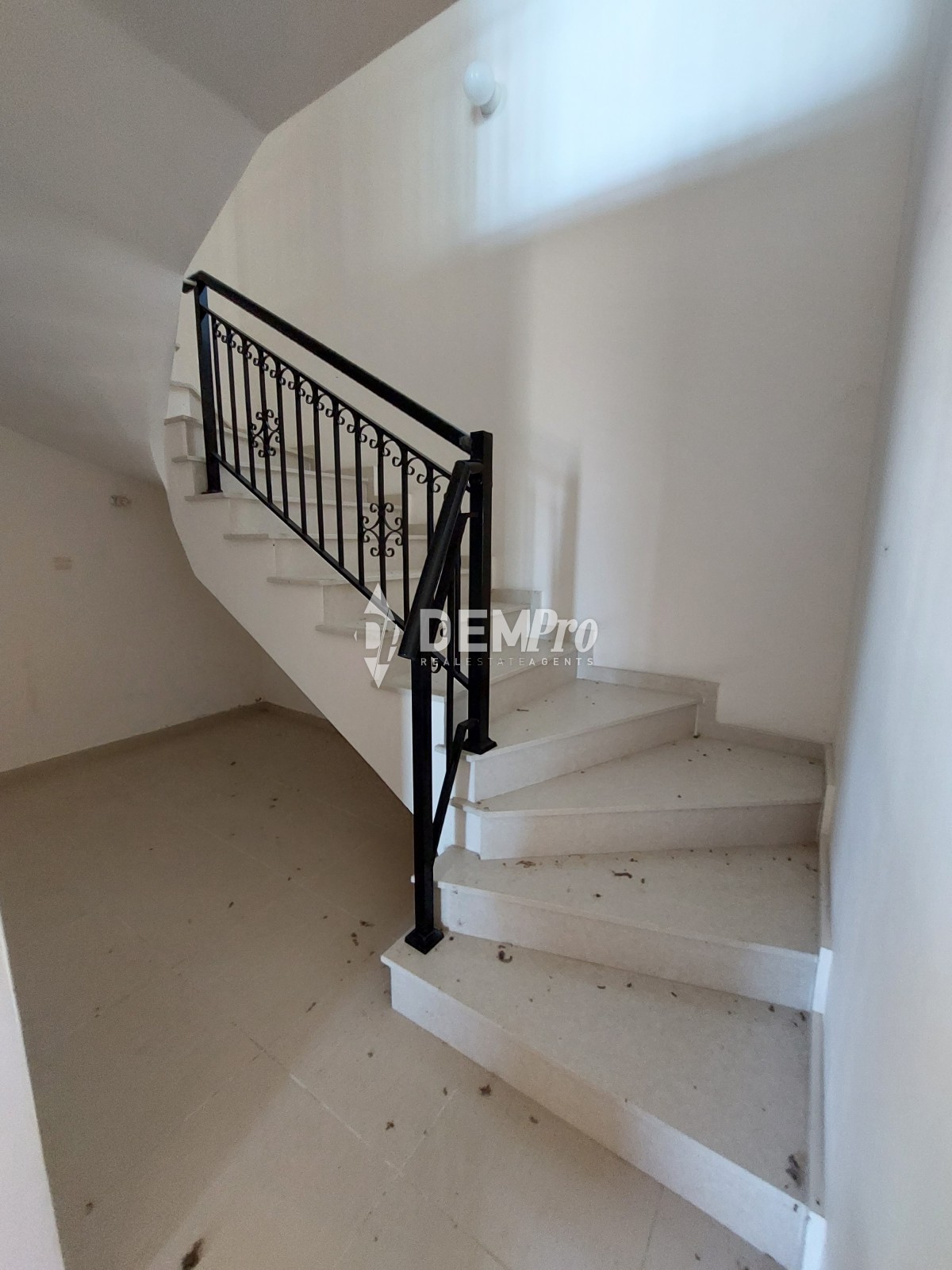 For Sale Renovation Project - 4 Bedroom Villa in Koili