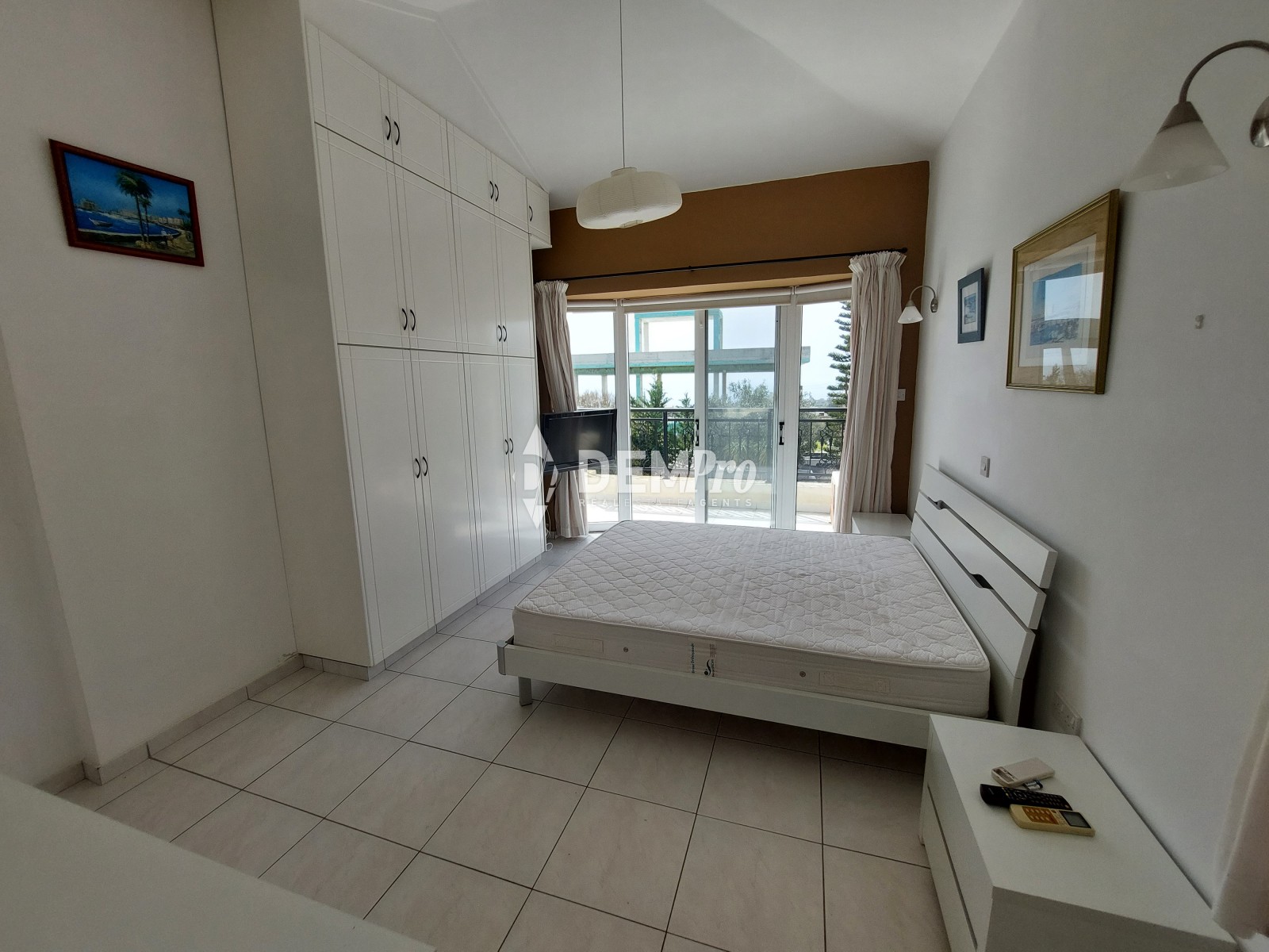 For Sale 4 Bedroom Villa in Lower Tala 