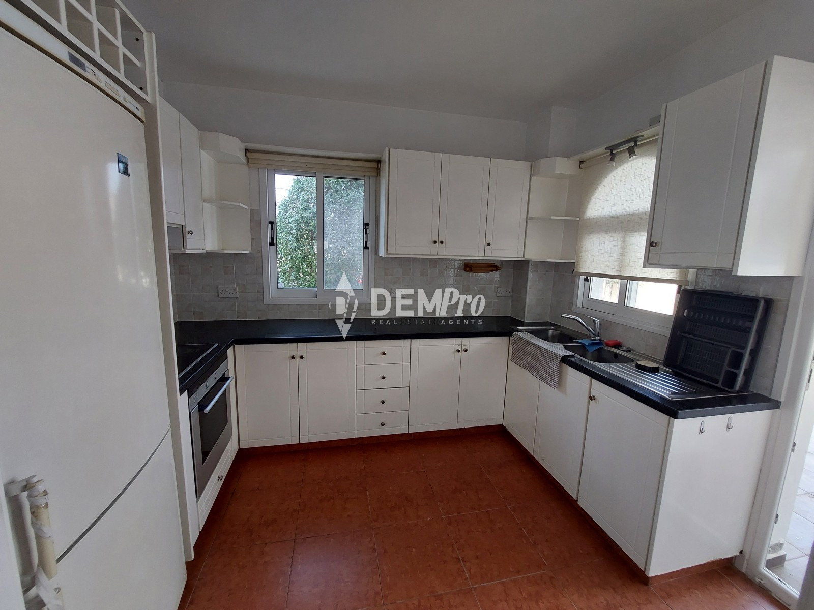For Sale 4 Bedroom Villa in Lower Tala 