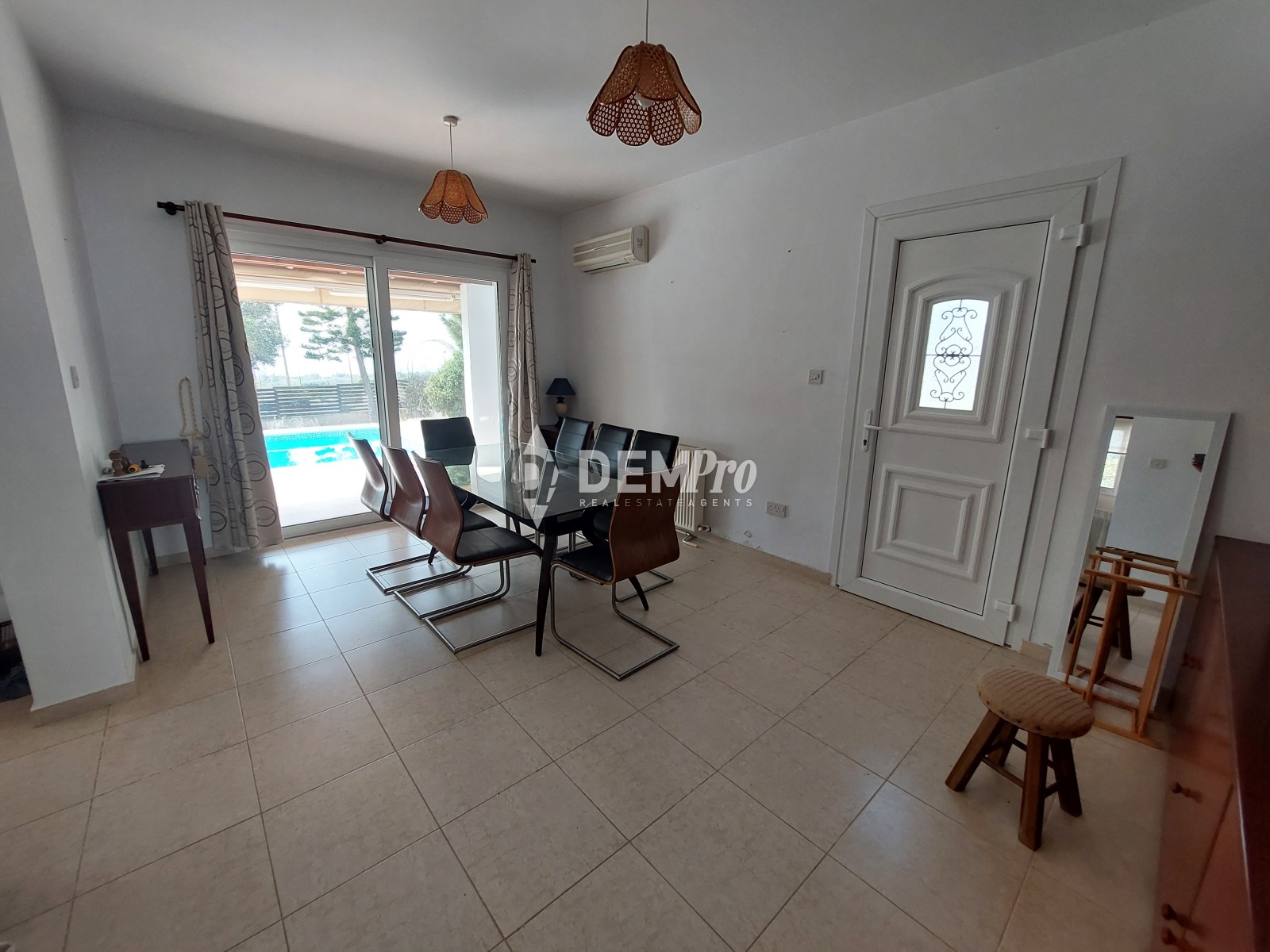 For Sale 4 Bedroom Villa in Lower Tala 