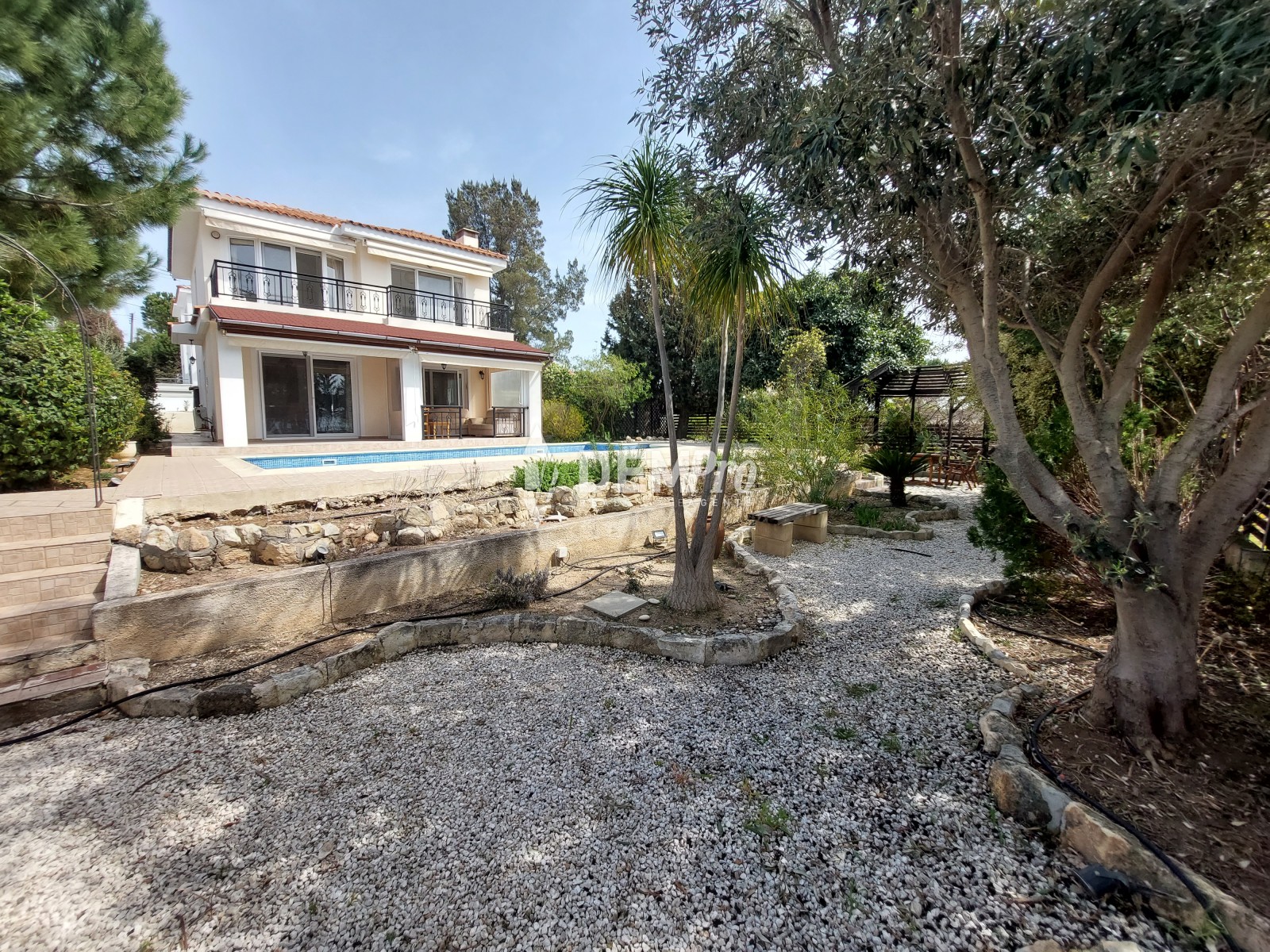 For Sale 4 Bedroom Villa in Lower Tala 