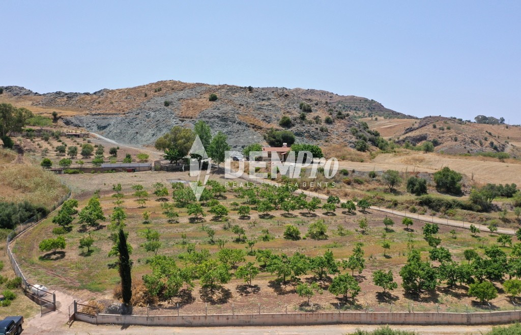 For Sale Country House in Choletria of Paphos - Cyprus 