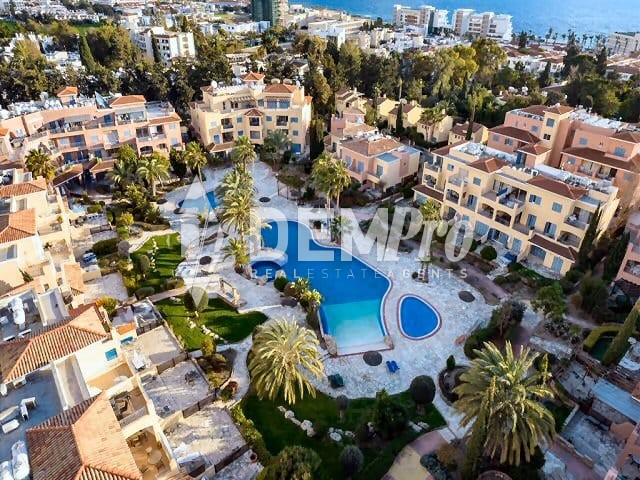 For Sale Penthouse in Kato Paphos - Limnaria Gardens 