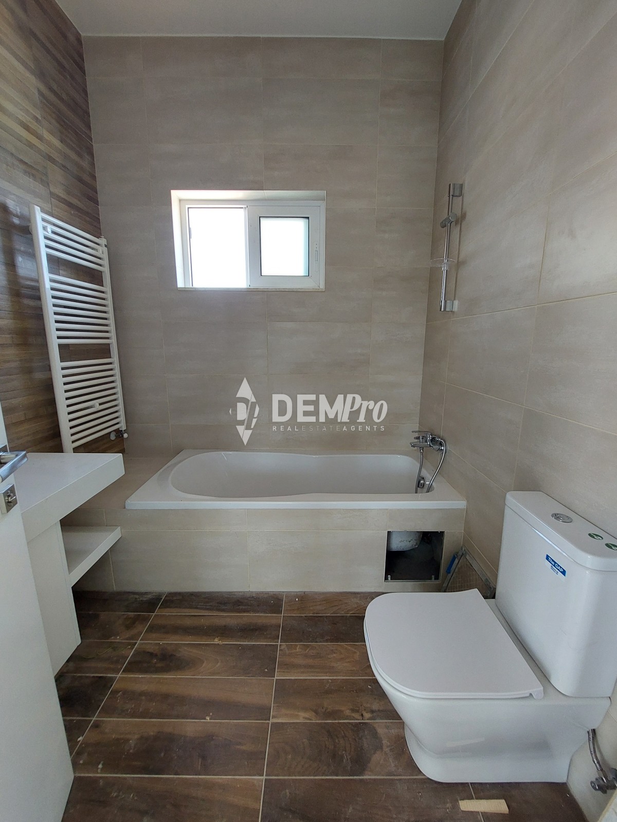 For sale 4 bedroom villa in pegia st george 