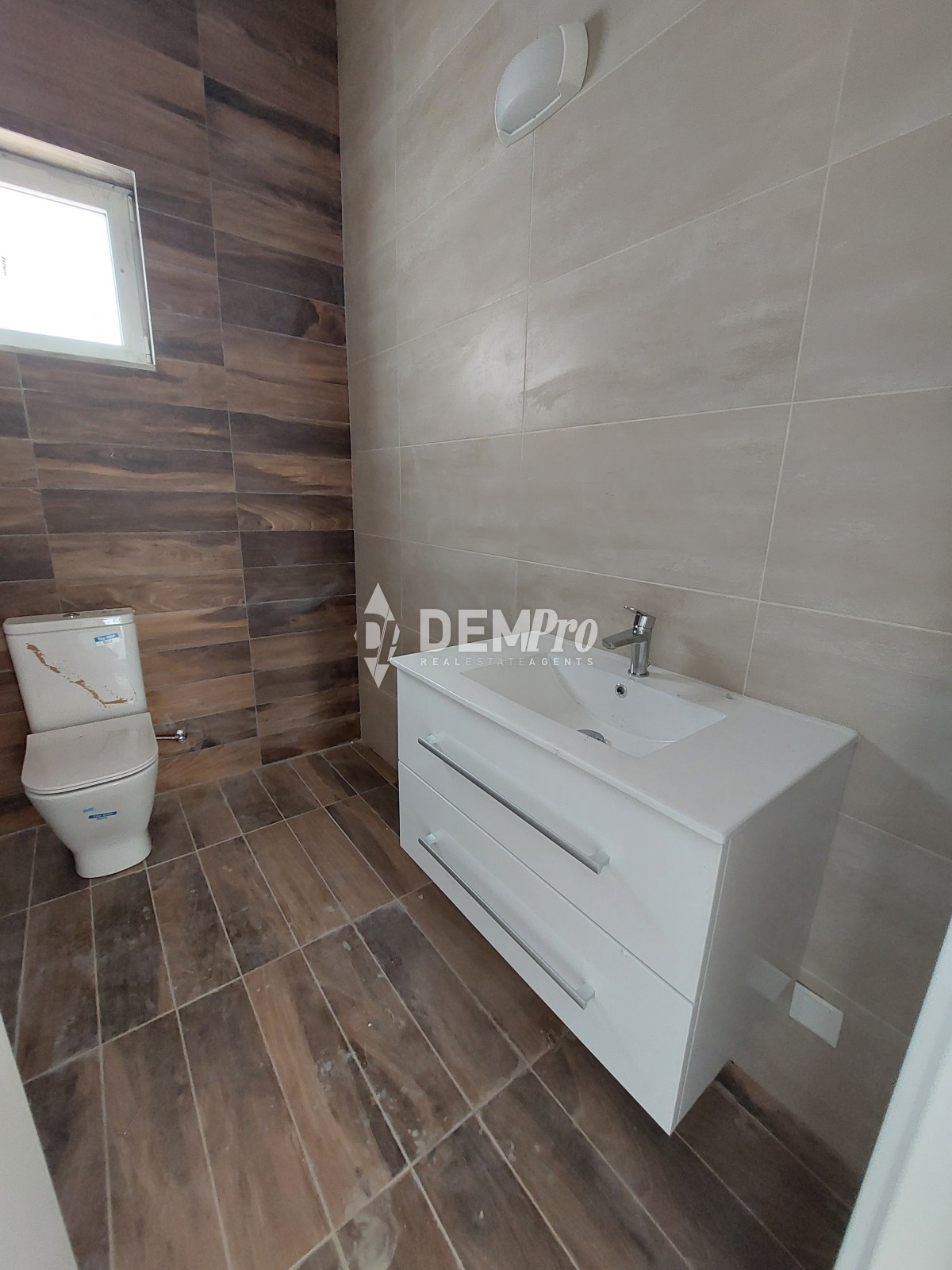 For sale 4 bedroom villa in pegia st george 