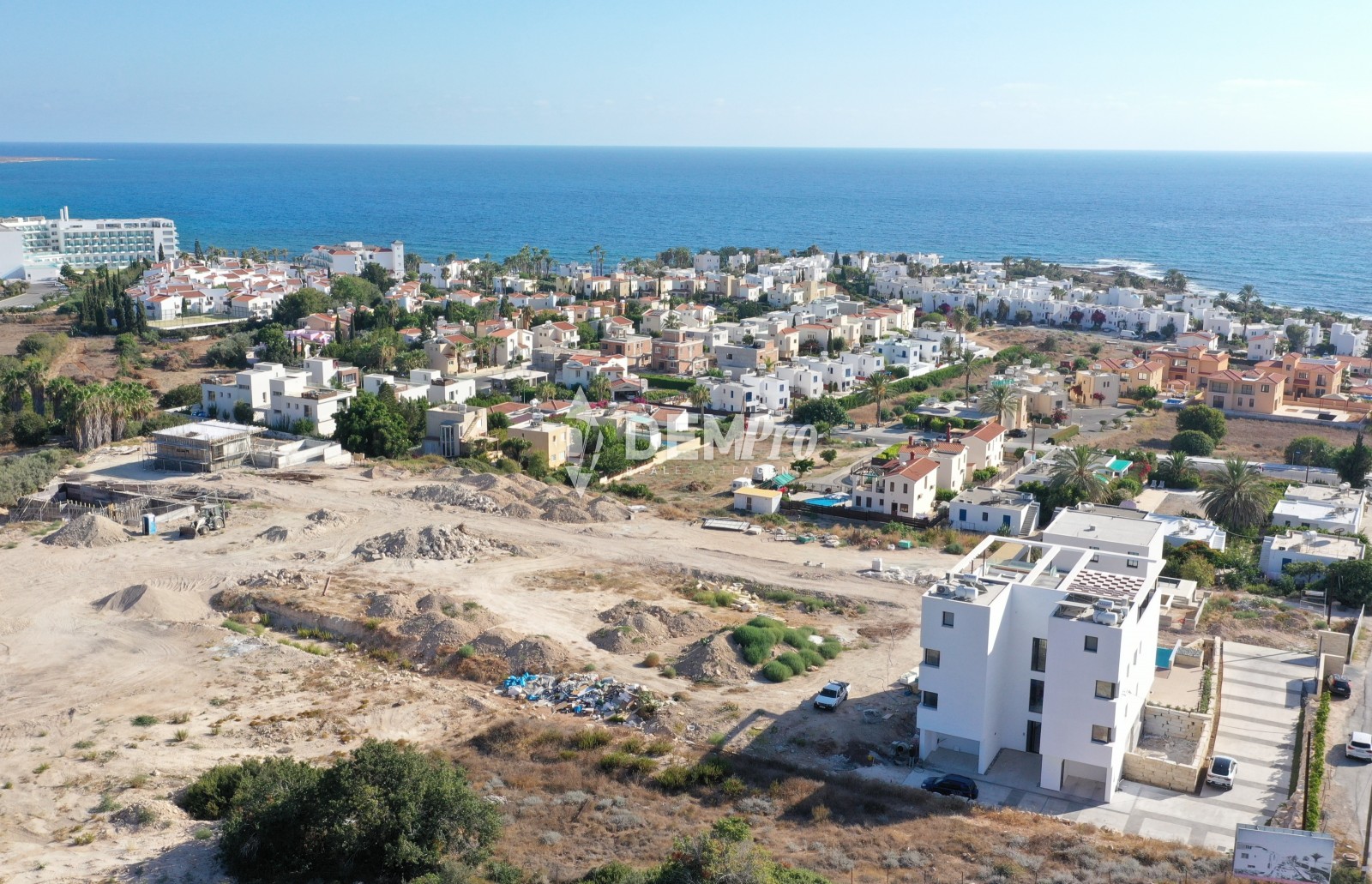 For Sale Exclusive Villas in Chloraka - Near the Beach