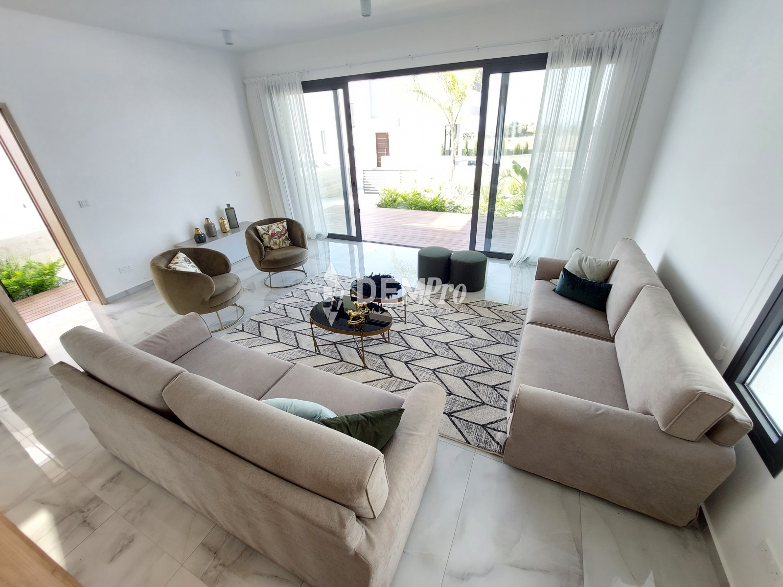 For Sale 3 Bedroom Villa in Chloraka