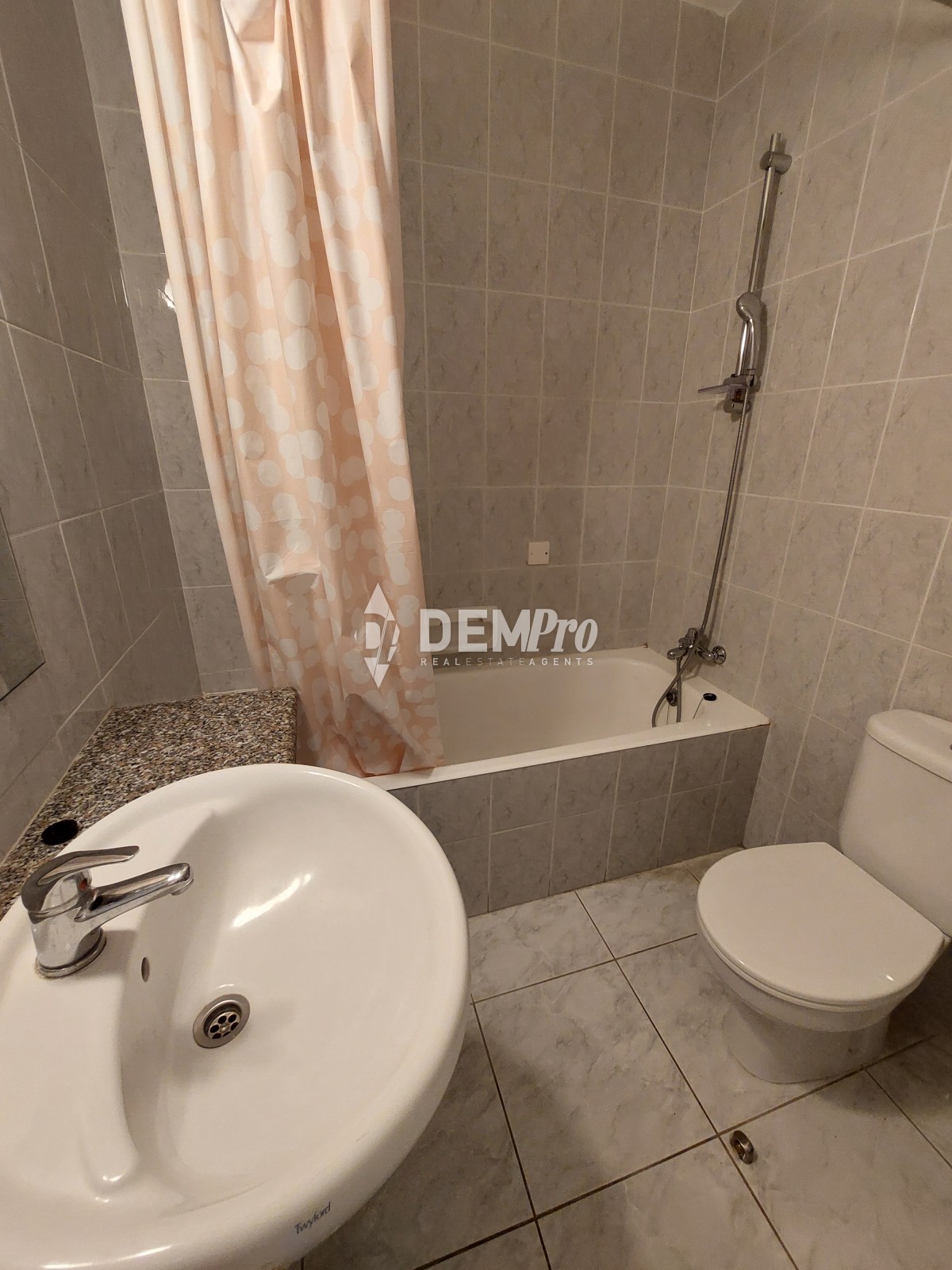For Sale 1 Bedroom Apartment in Kato Paphos - Universal - PAFIA 3 