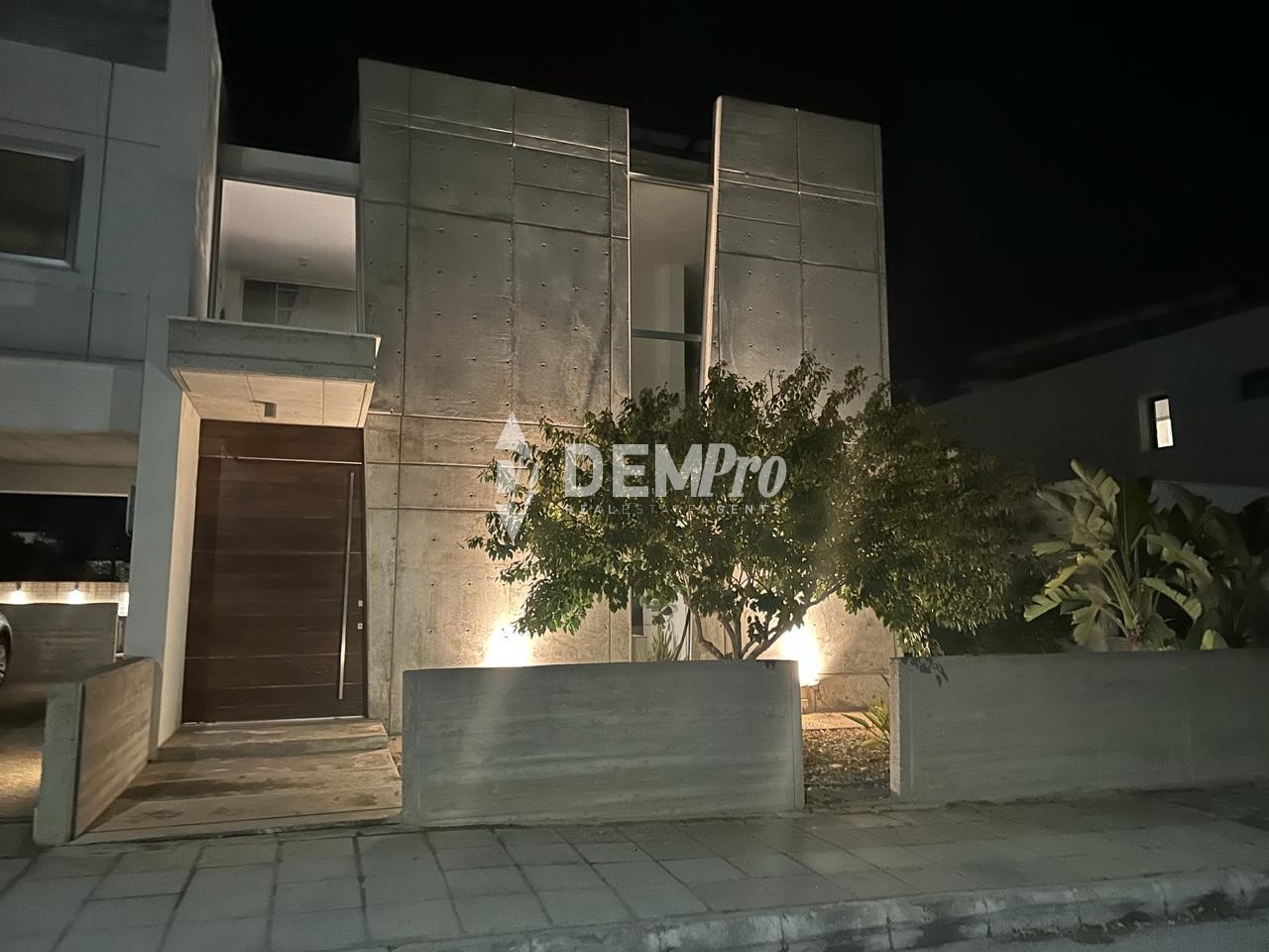 For Sale 3 Bedroom Villa in Konia